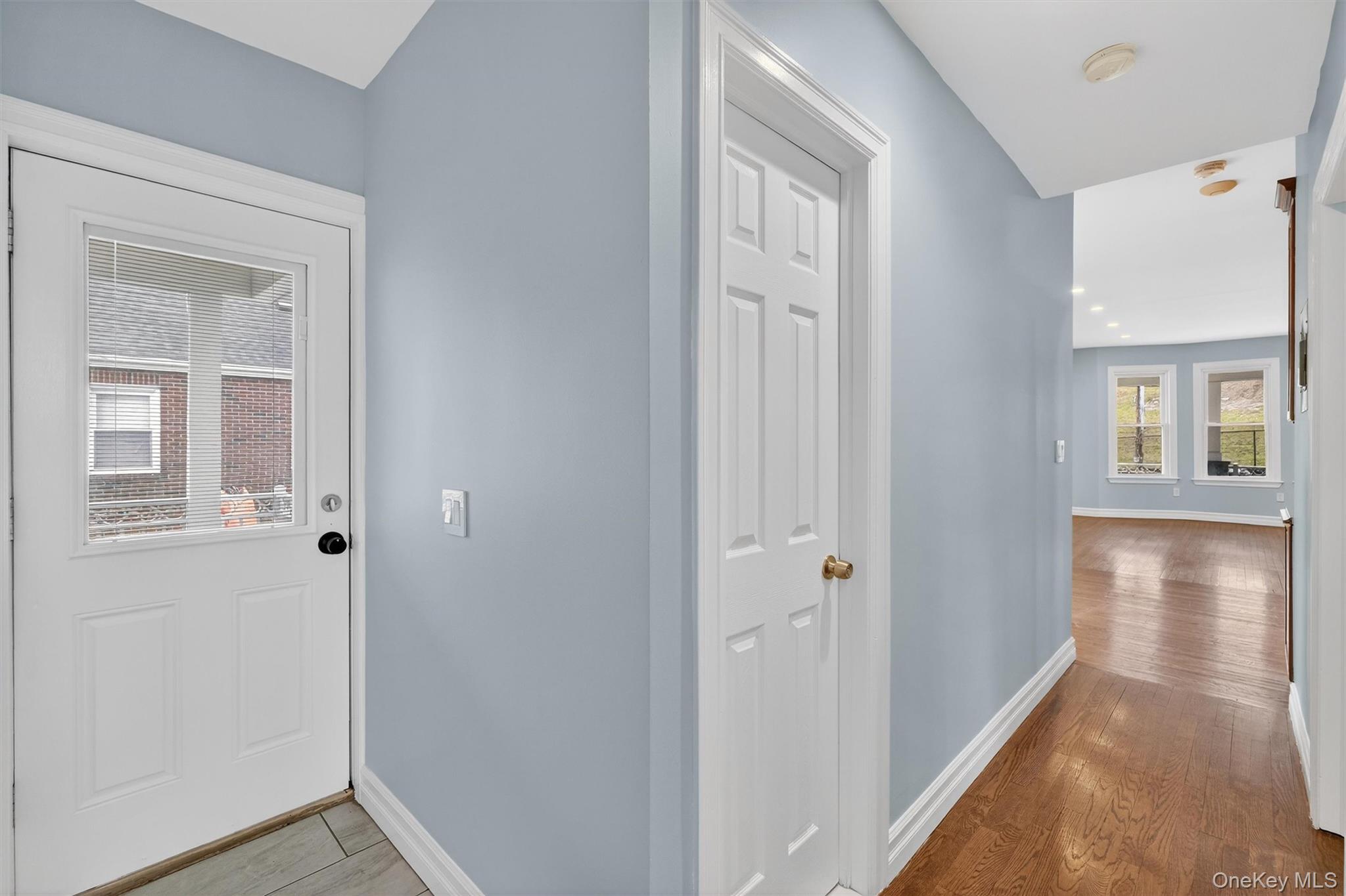 92 Kimball Avenue Unit: 1