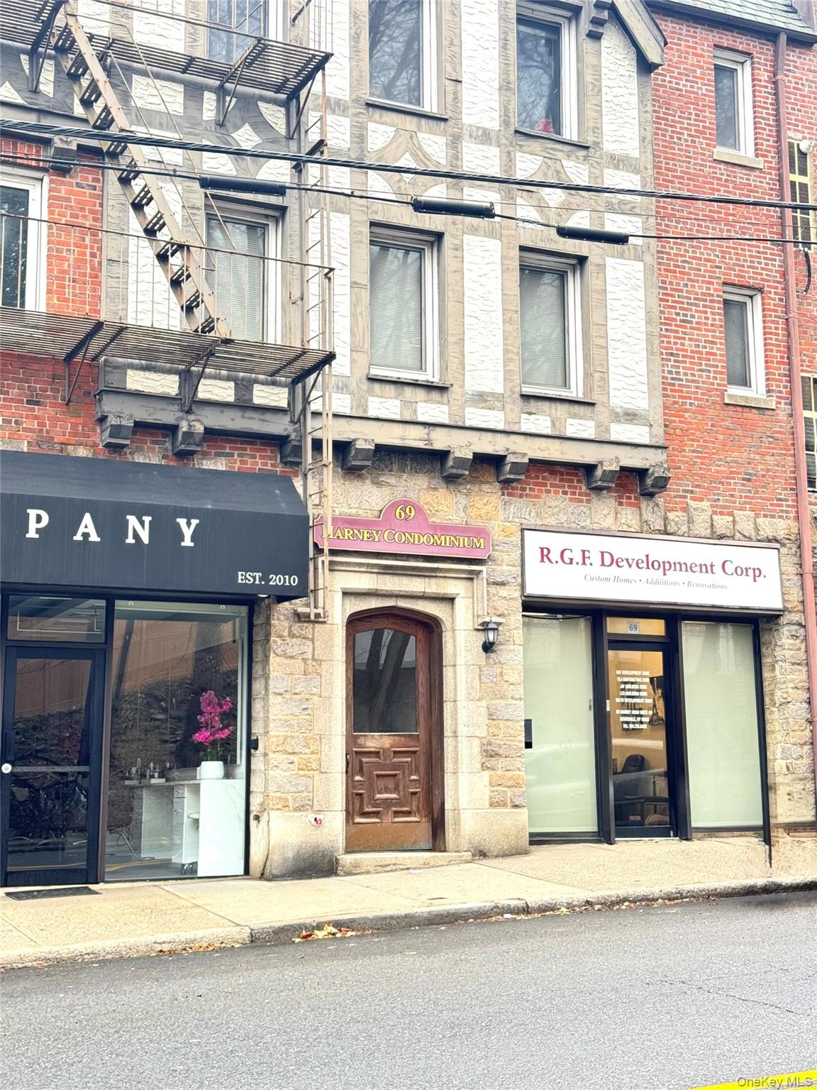 69 Harney Road Unit: 5B