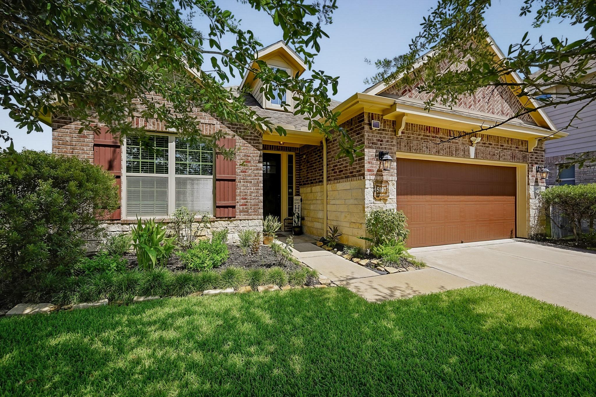 5107 Baroness Lane