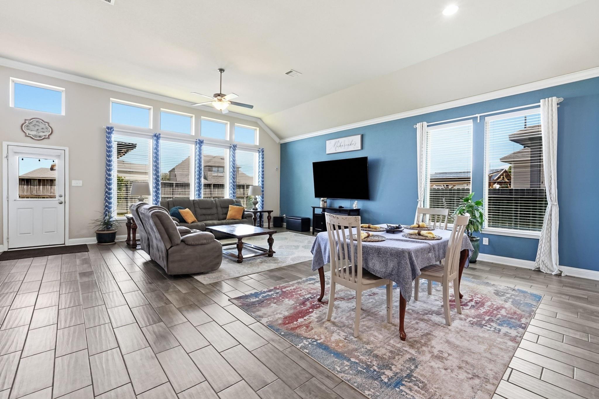 5107 Baroness Lane