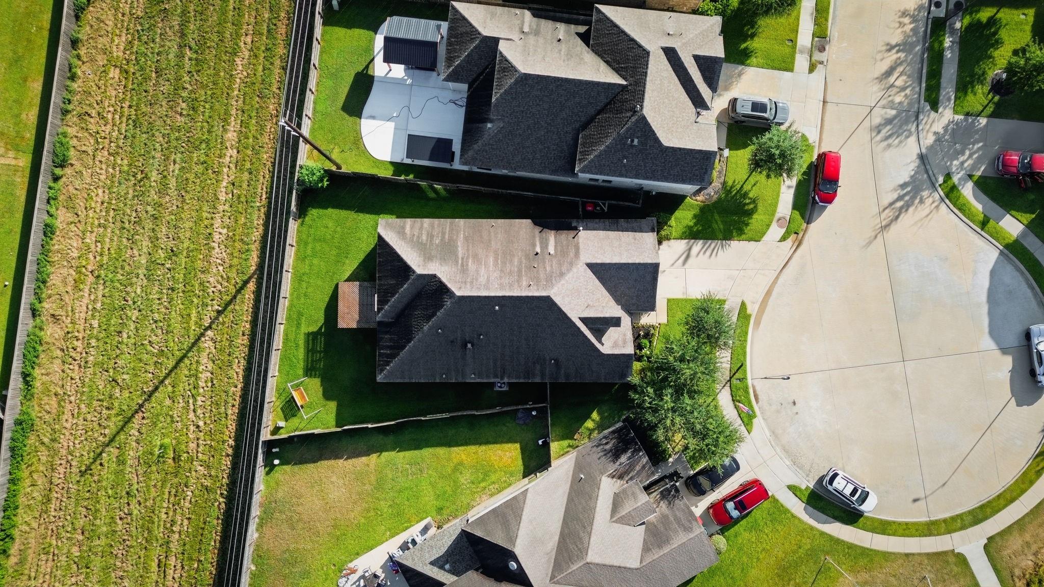 5107 Baroness Lane
