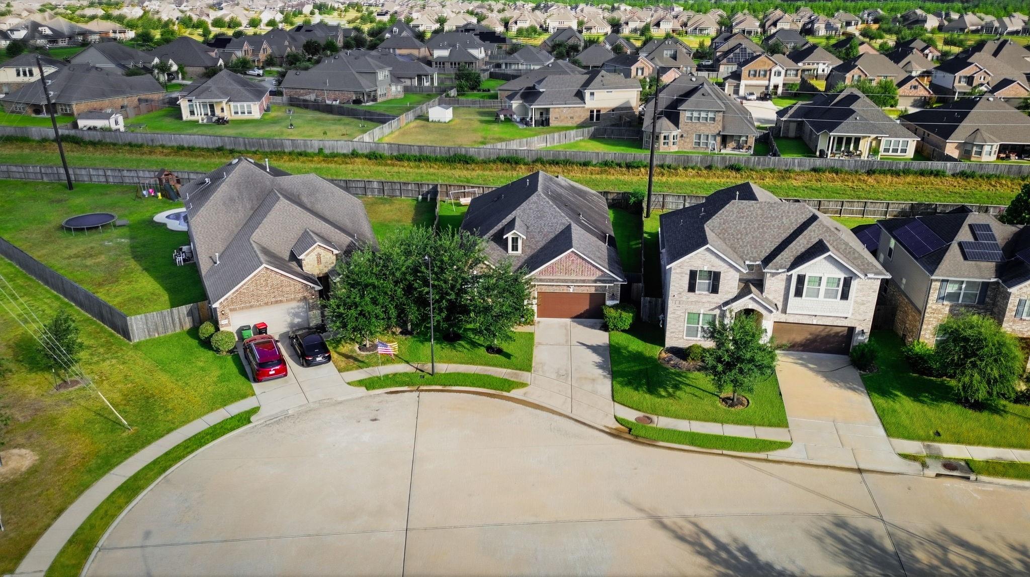 5107 Baroness Lane