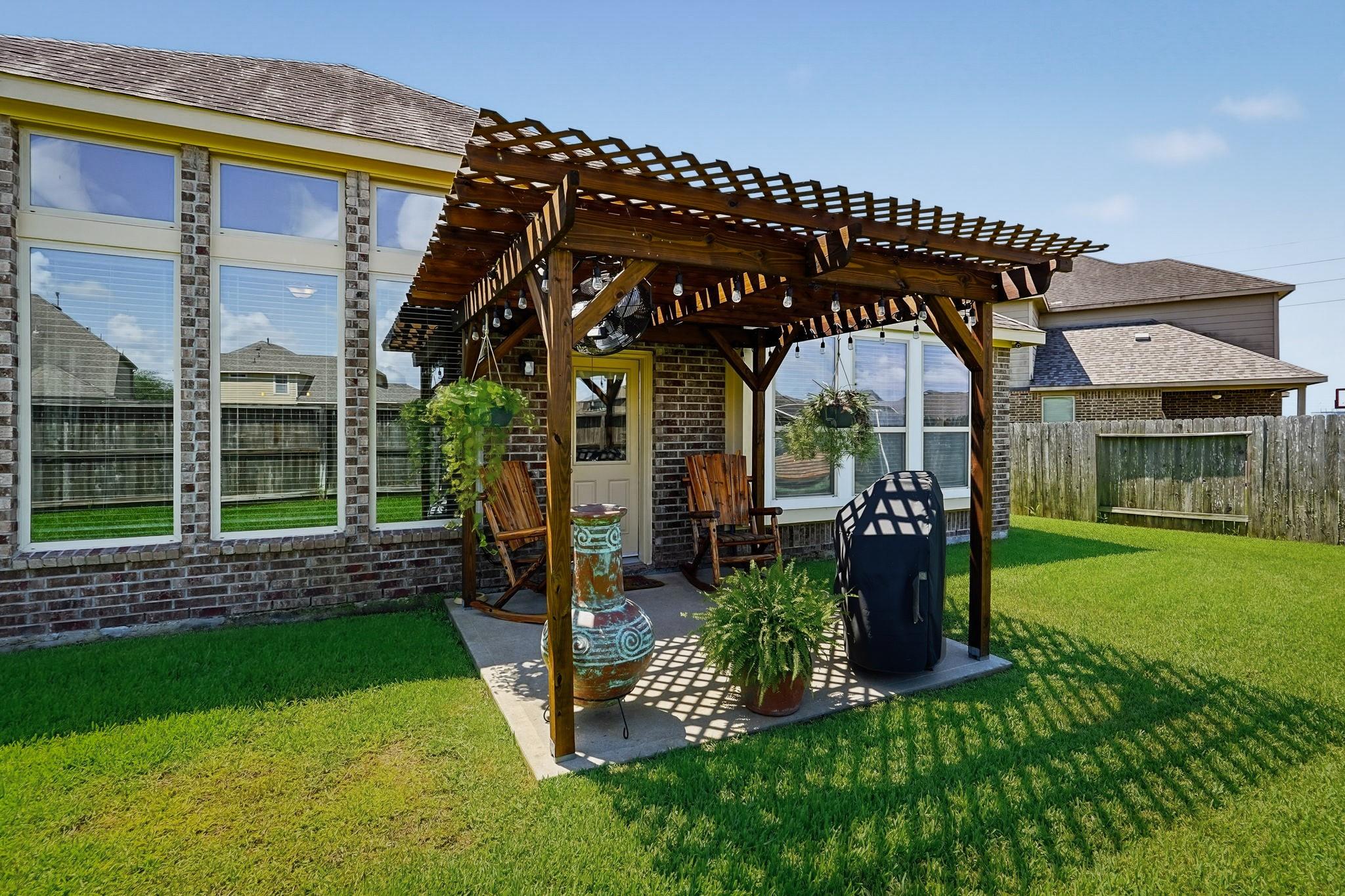 5107 Baroness Lane