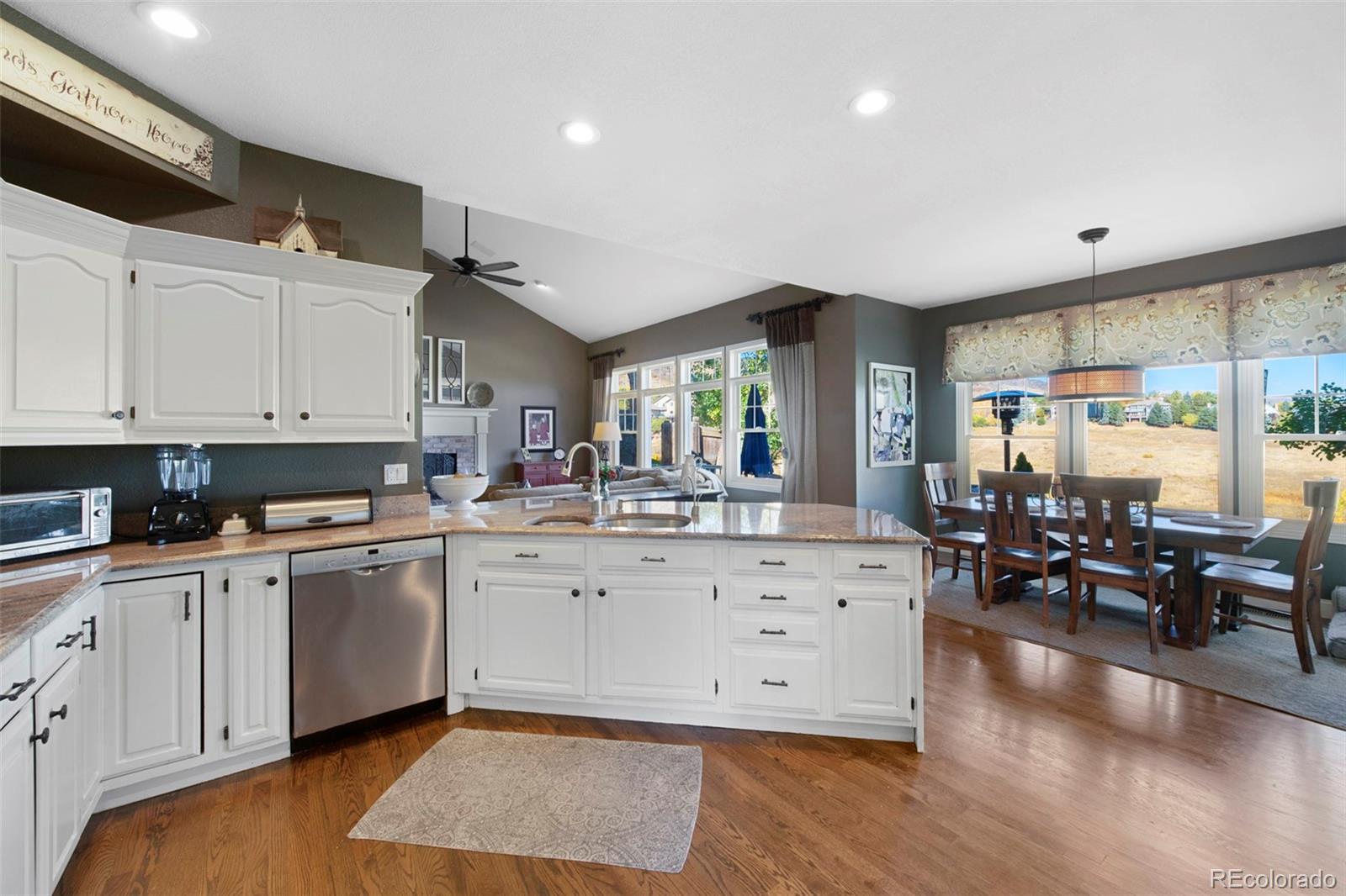 15 Amaranth Drive
