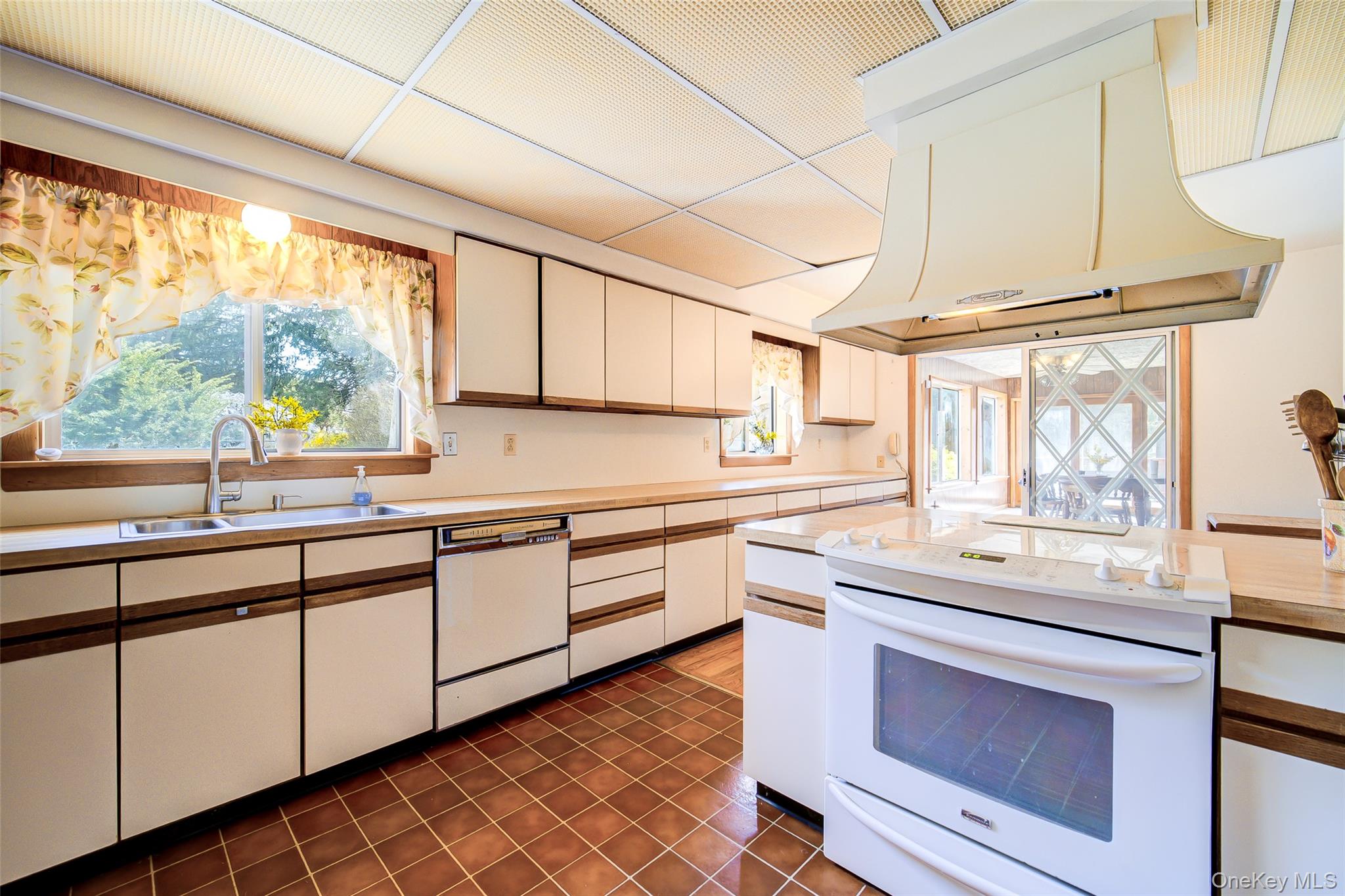 289 Shenandoah Road