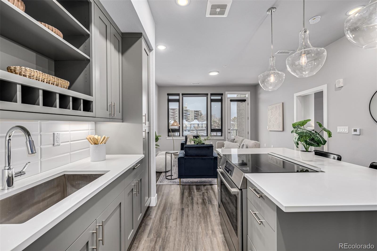 6618 E Lowry Boulevard Unit: 214