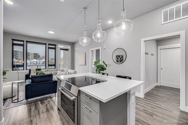 6618 E Lowry Boulevard Unit: 214