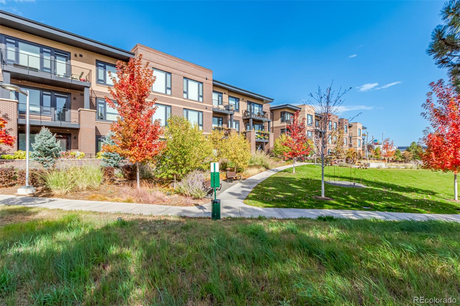 6618 E Lowry Boulevard Unit: 214