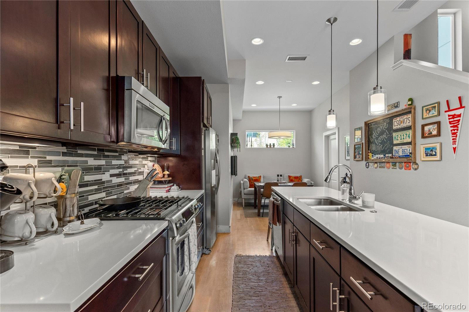 3295 W 17th Avenue