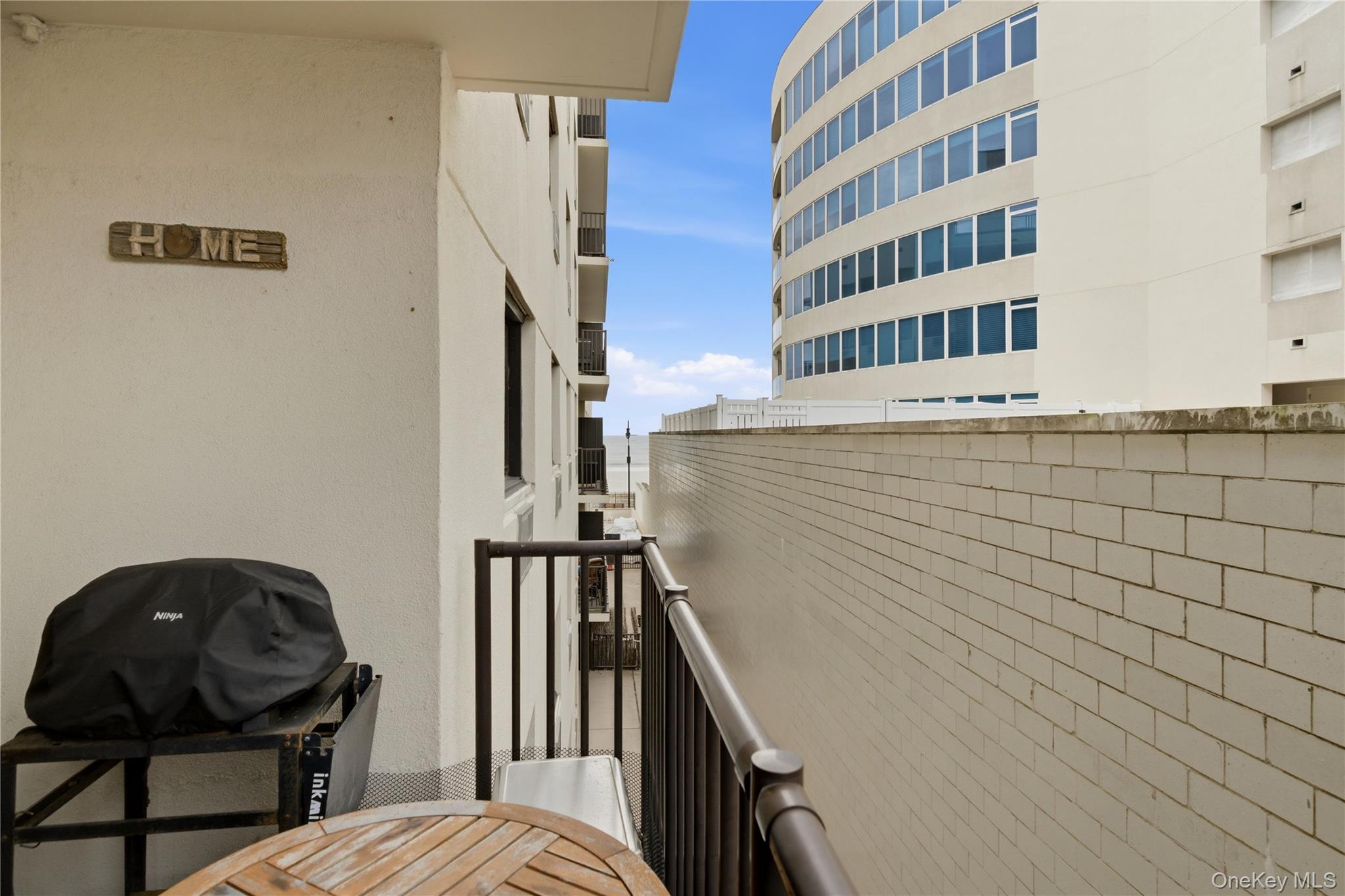 420 Shore Road Unit: 3M