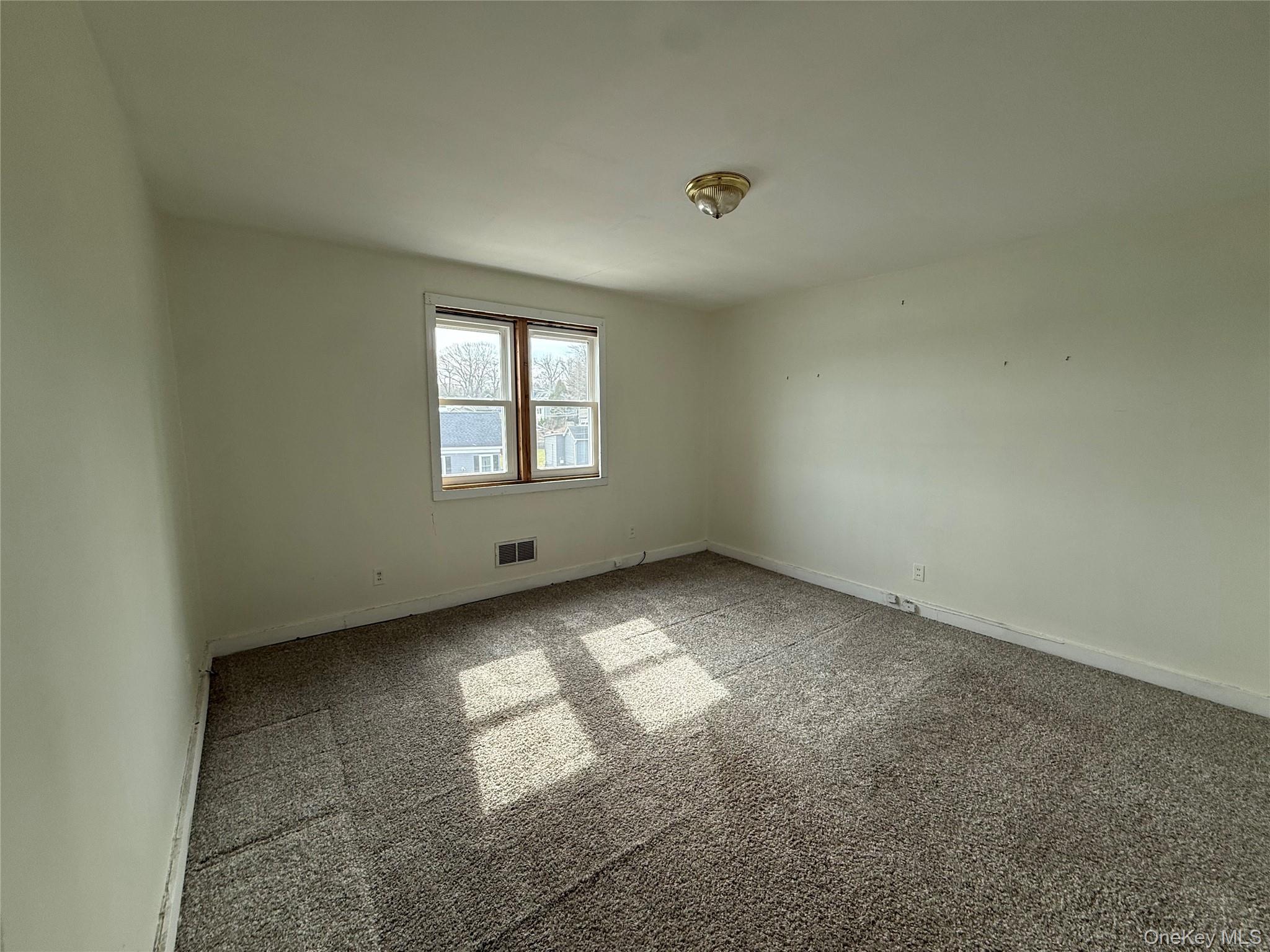 307 W Shore Road Unit: 5