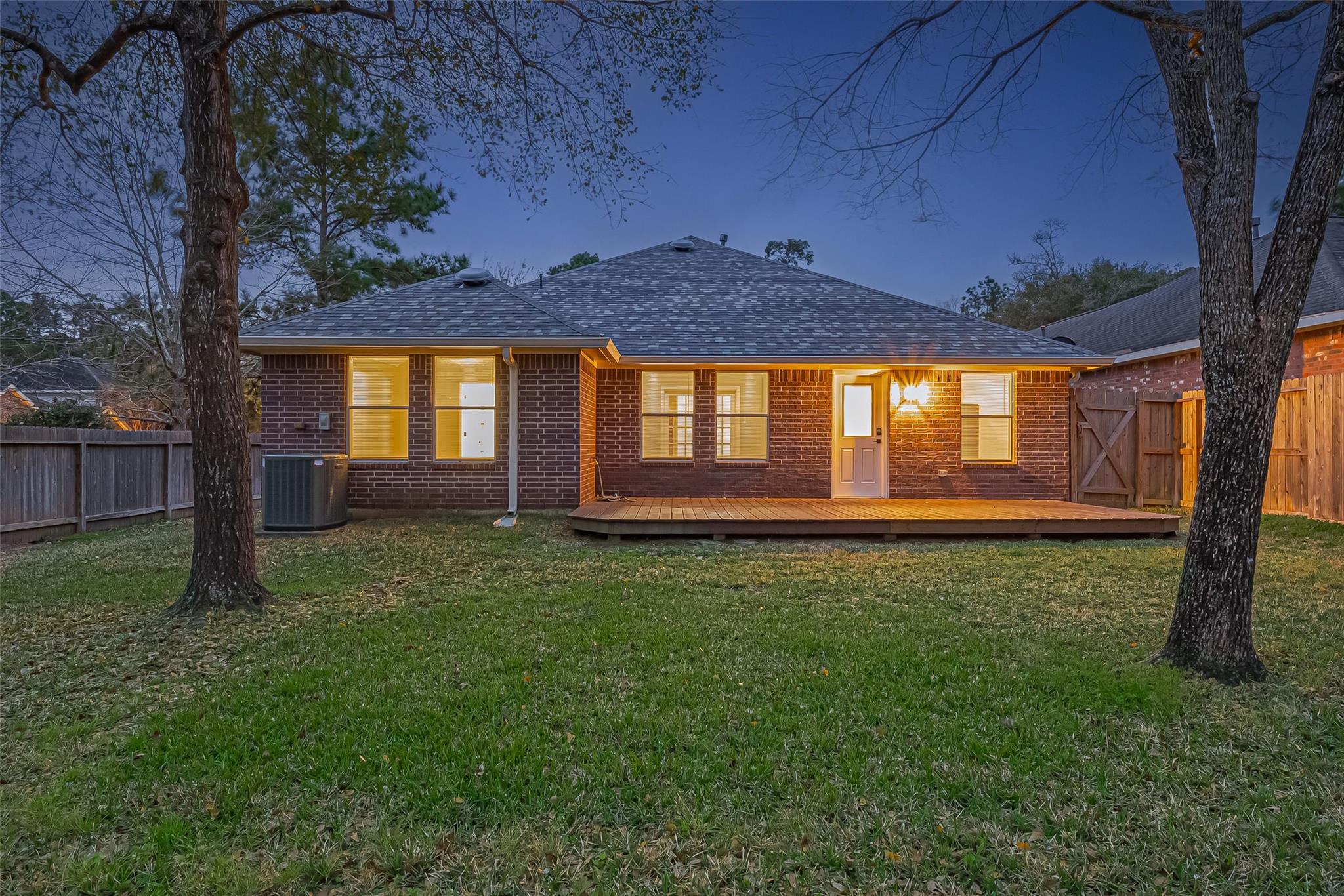 2 Garden Lodge Place