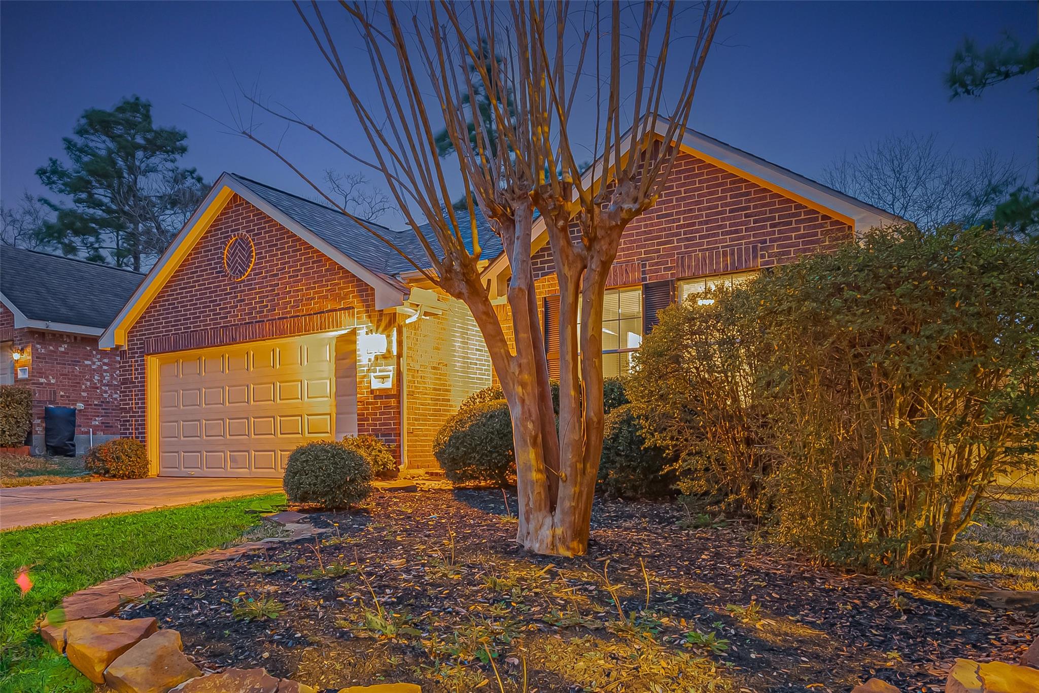 2 Garden Lodge Place