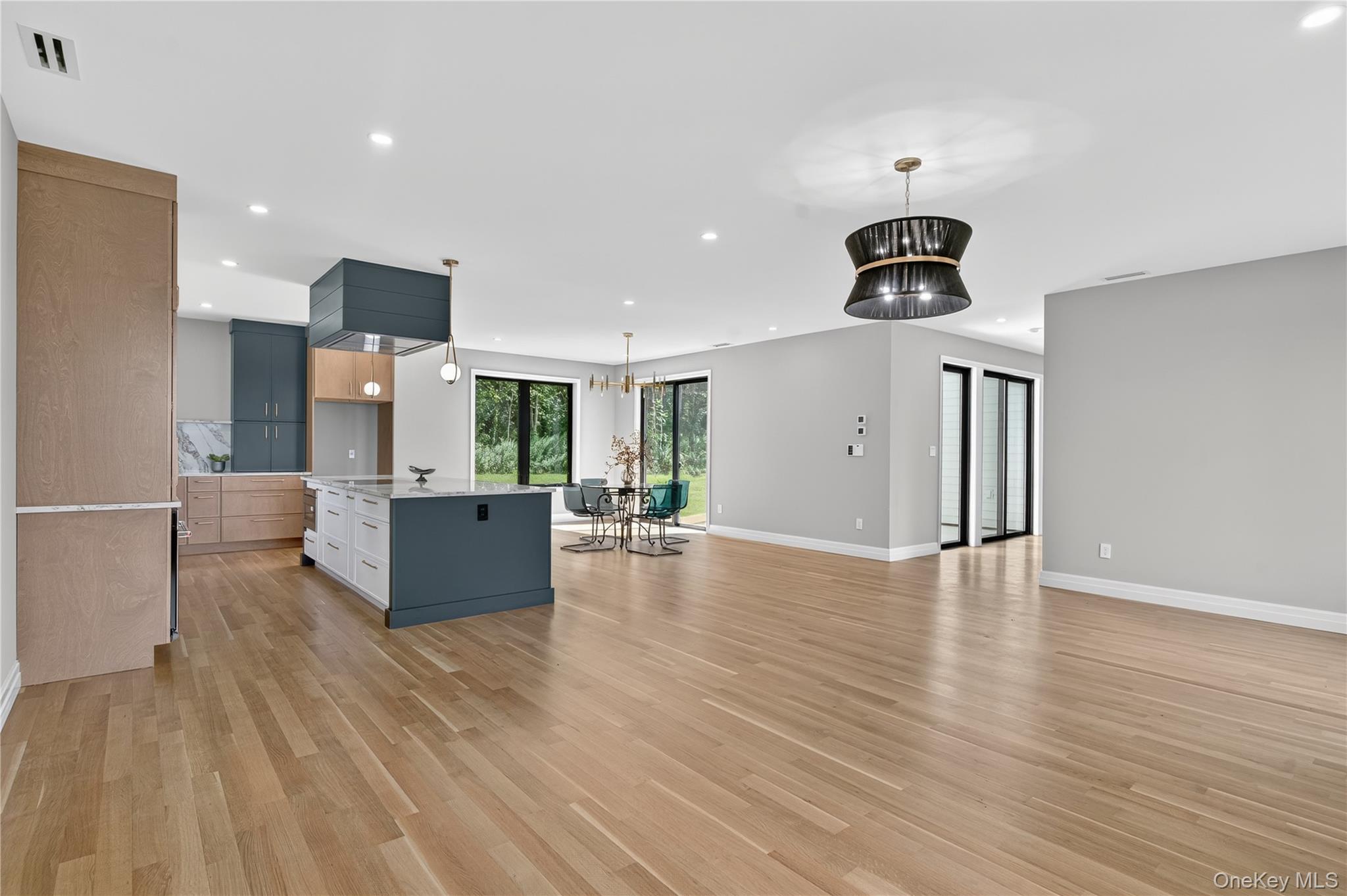 14 Warwick Isle Boulevard