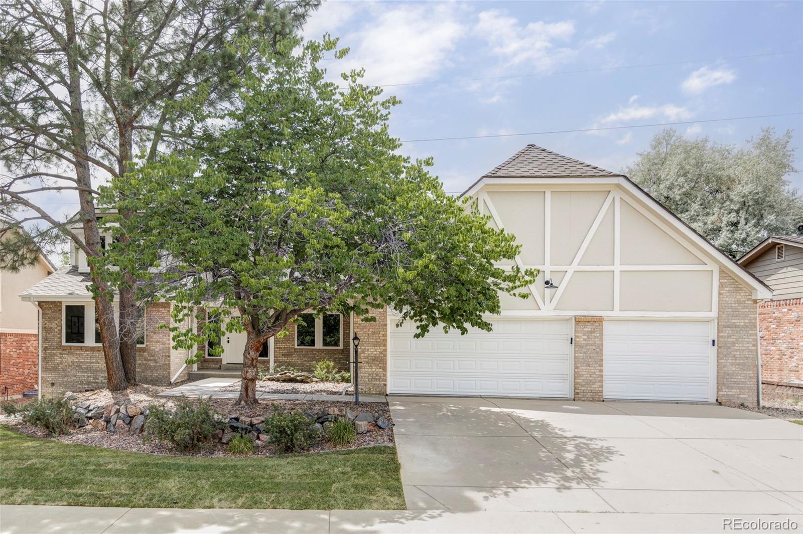 5725 S Pagosa Way