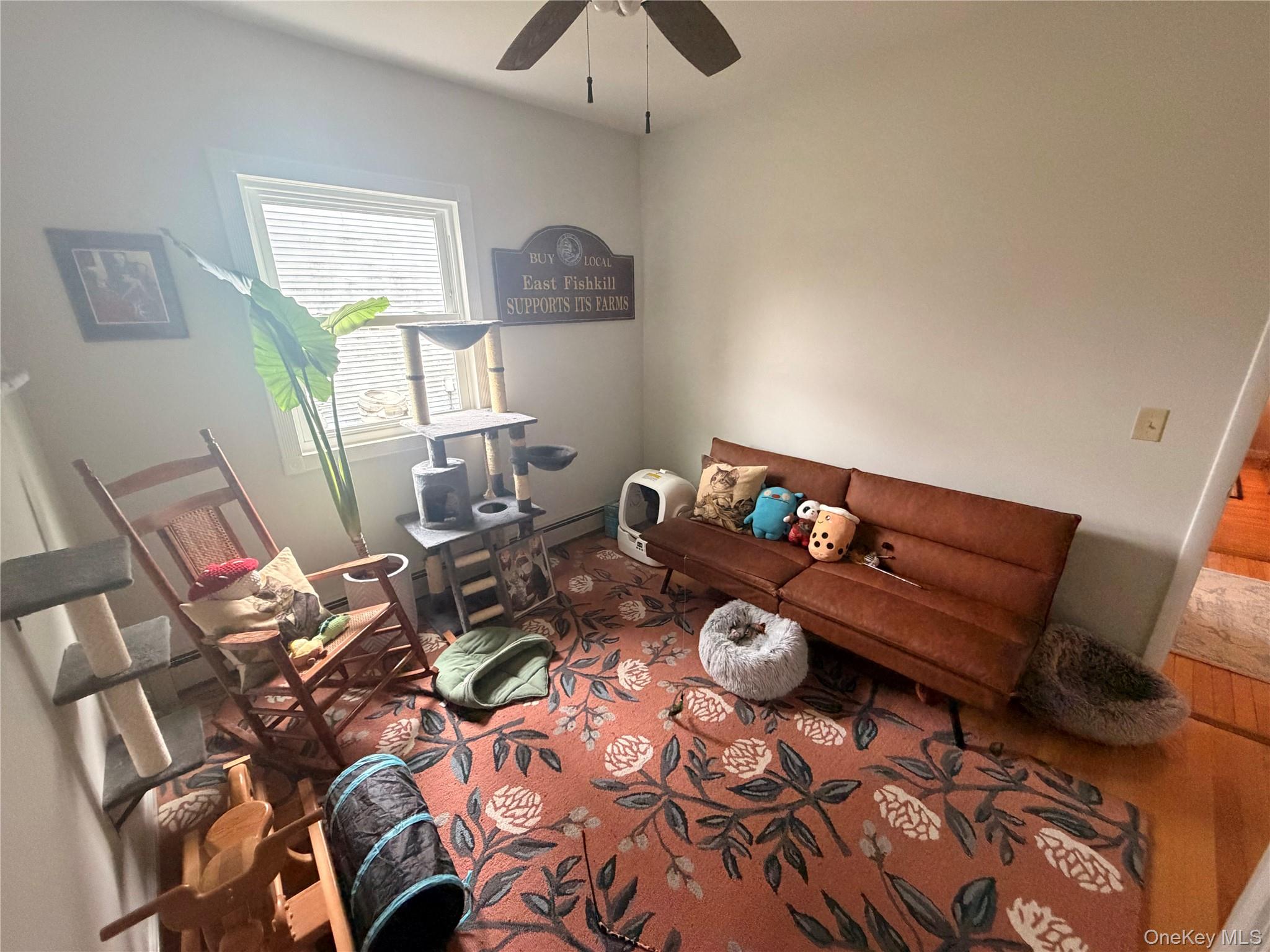 81 S Mesier Avenue Unit: Bottom