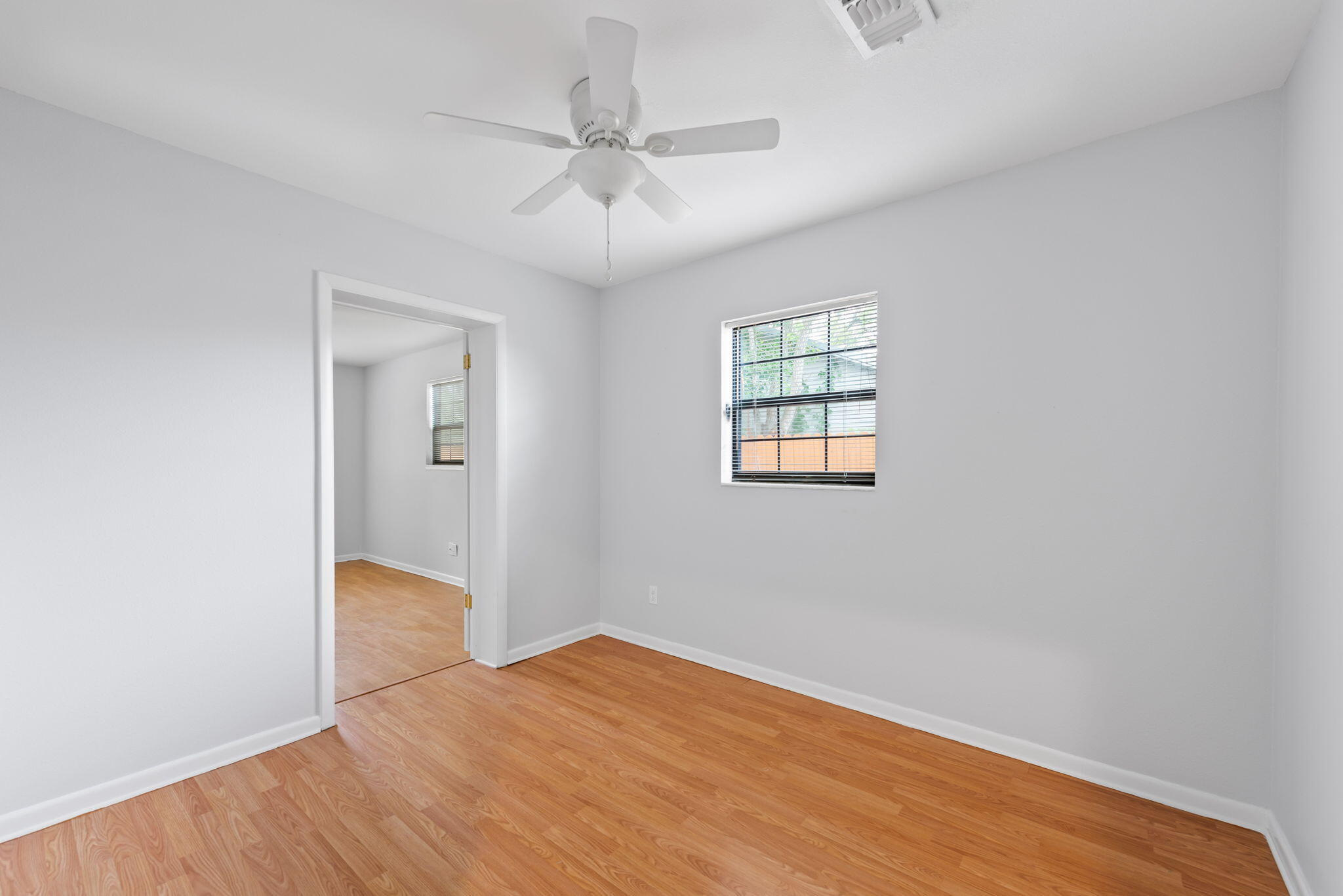 240 W W Lorraine Dr Drive