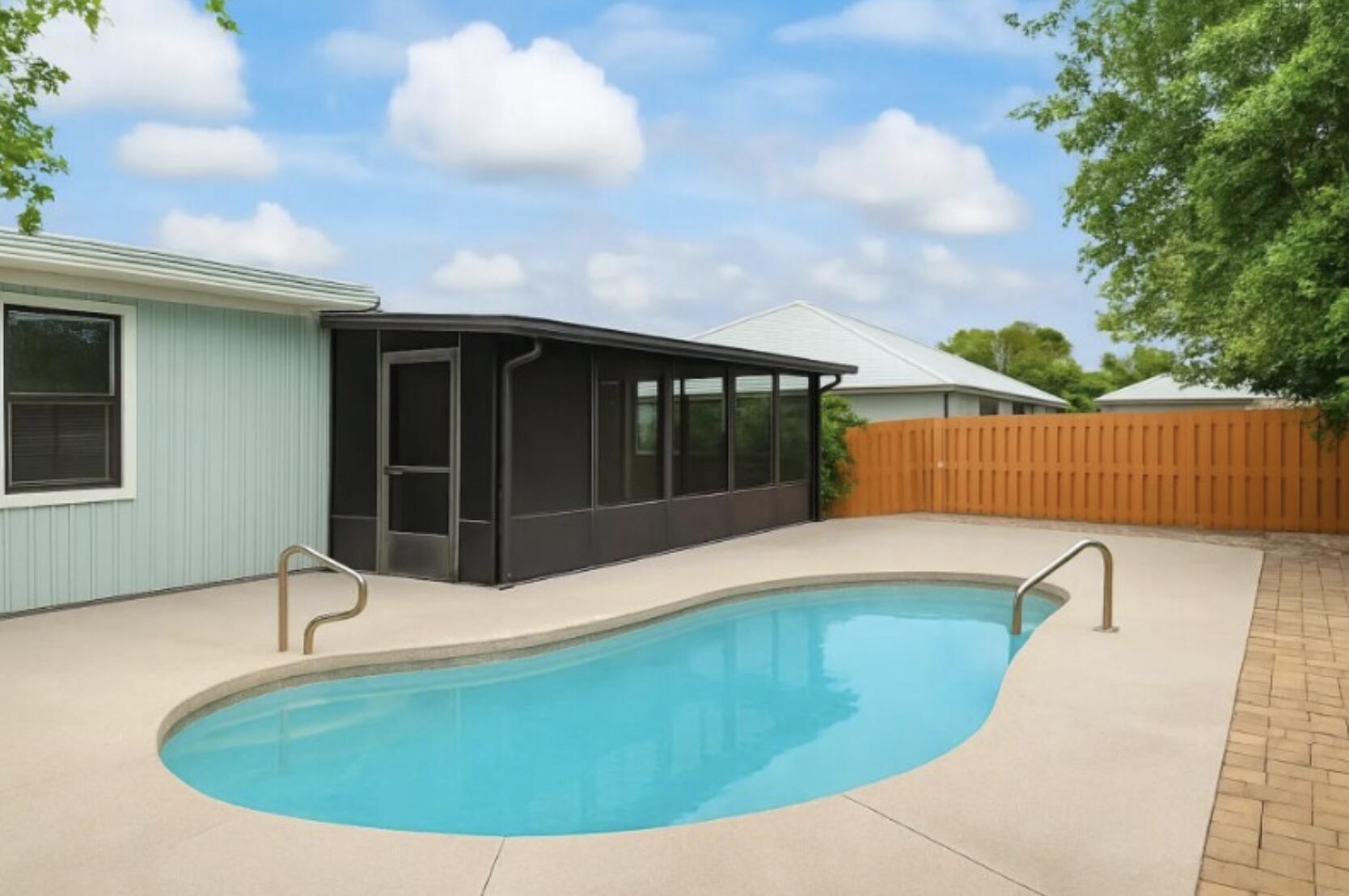 240 W W Lorraine Dr Drive