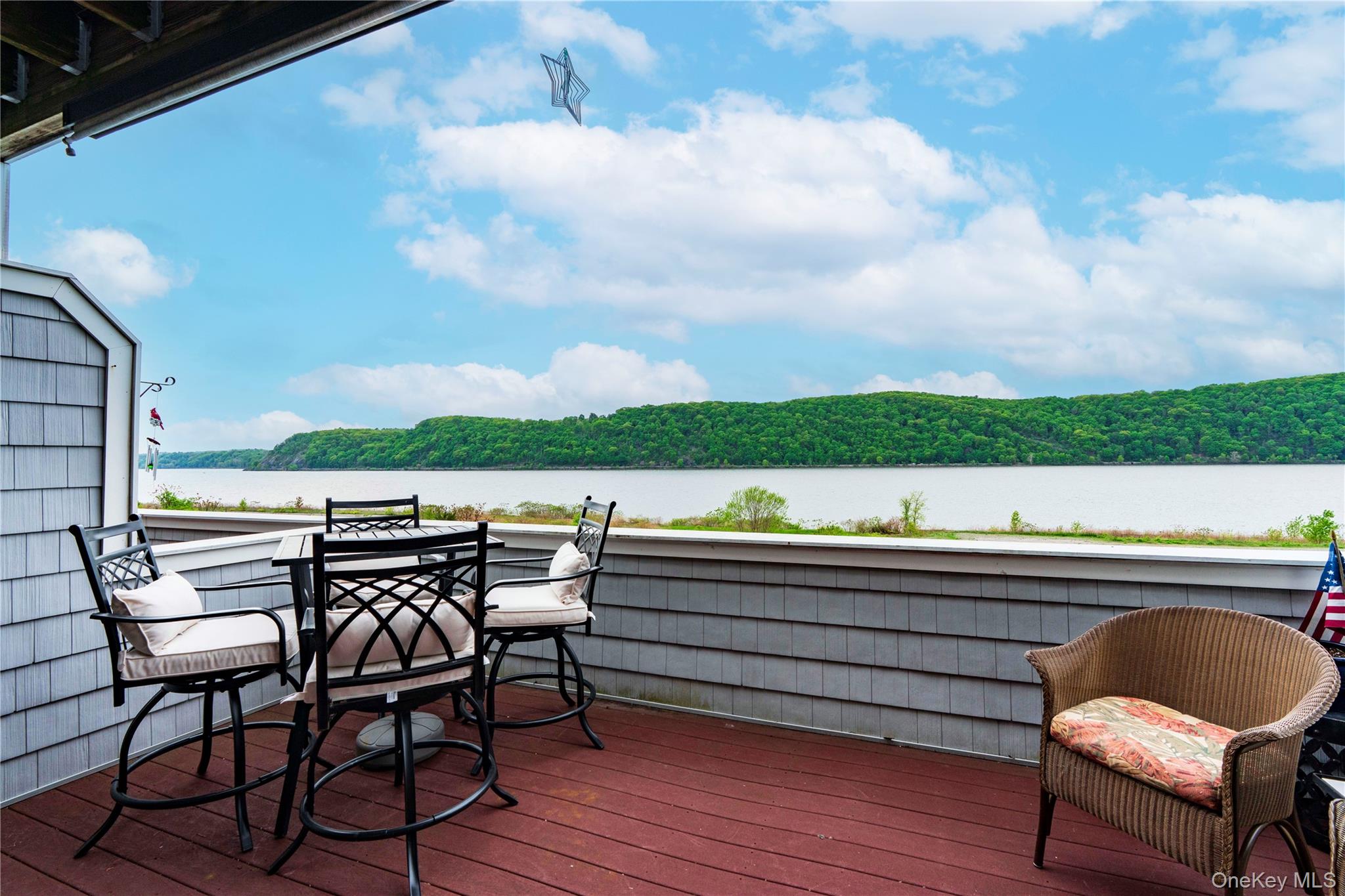126 Hudson Pointe Drive