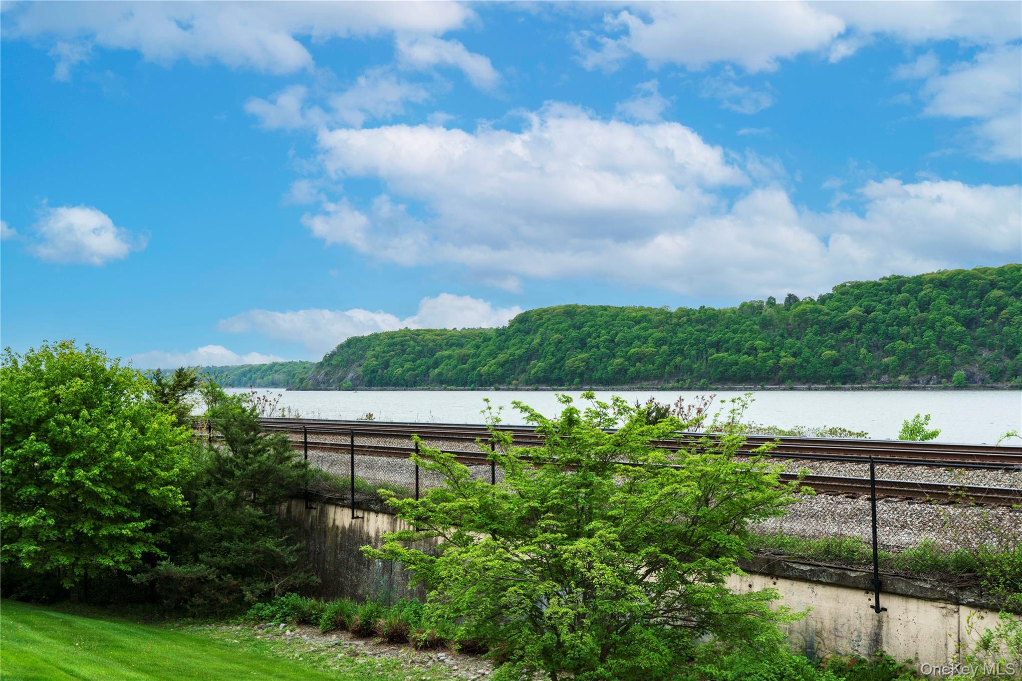 126 Hudson Pointe Drive