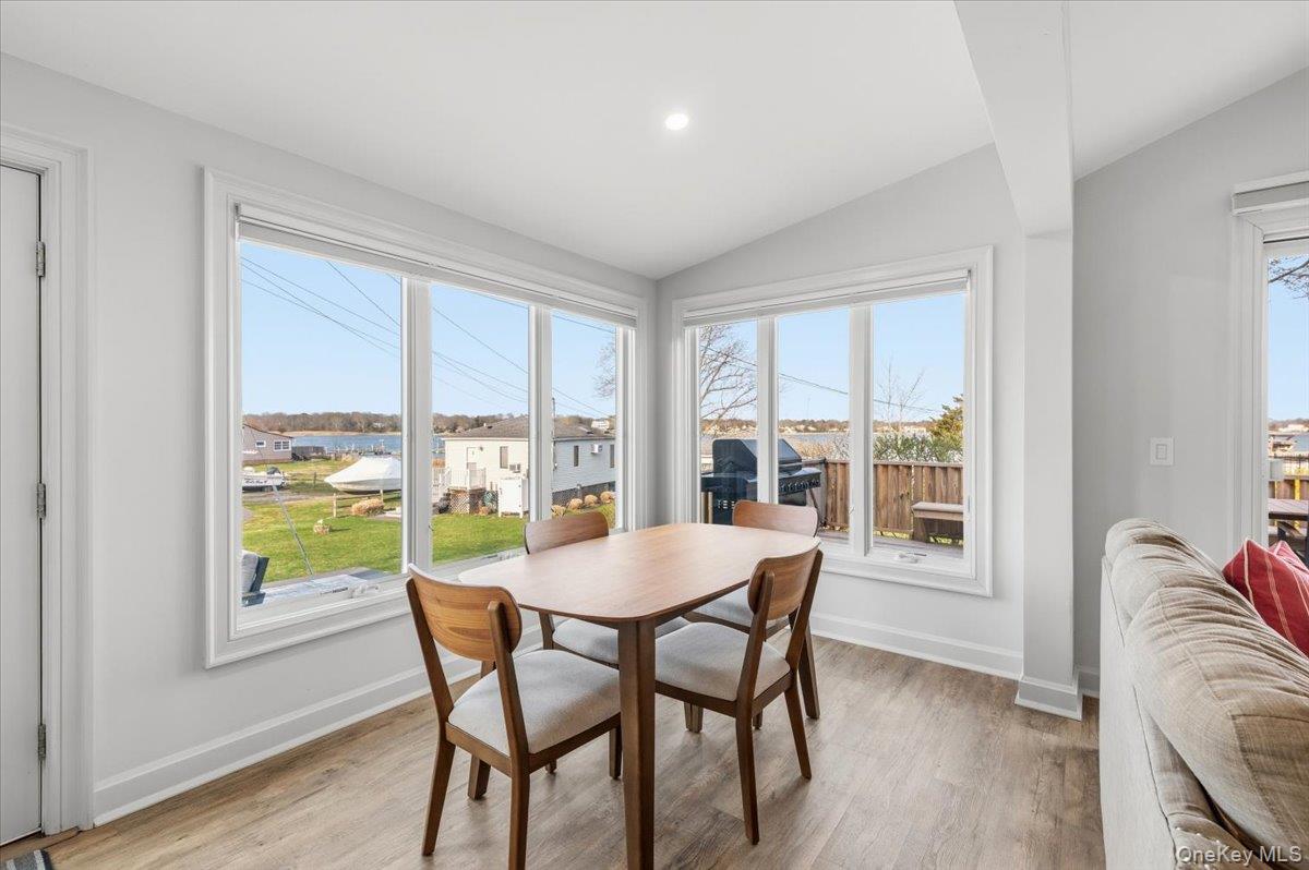 73 W Tiana Road Unit: 11