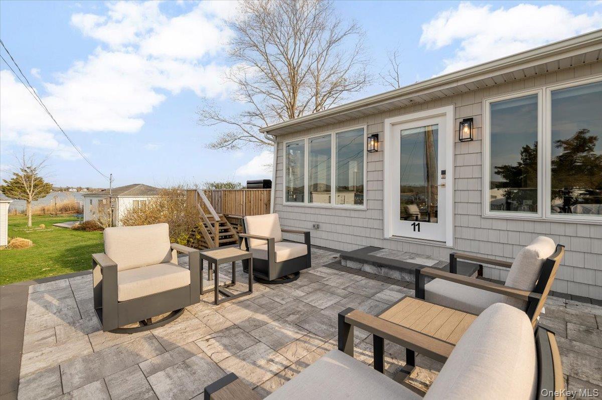 73 W Tiana Road Unit: 11