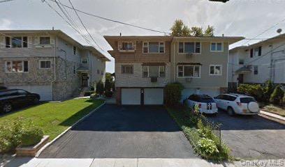 17 Valerie Drive Unit: #3