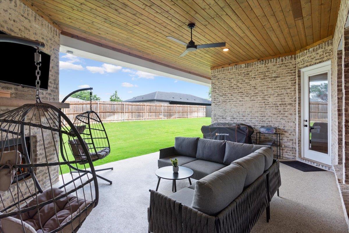 5017 Bella Charca PKWY