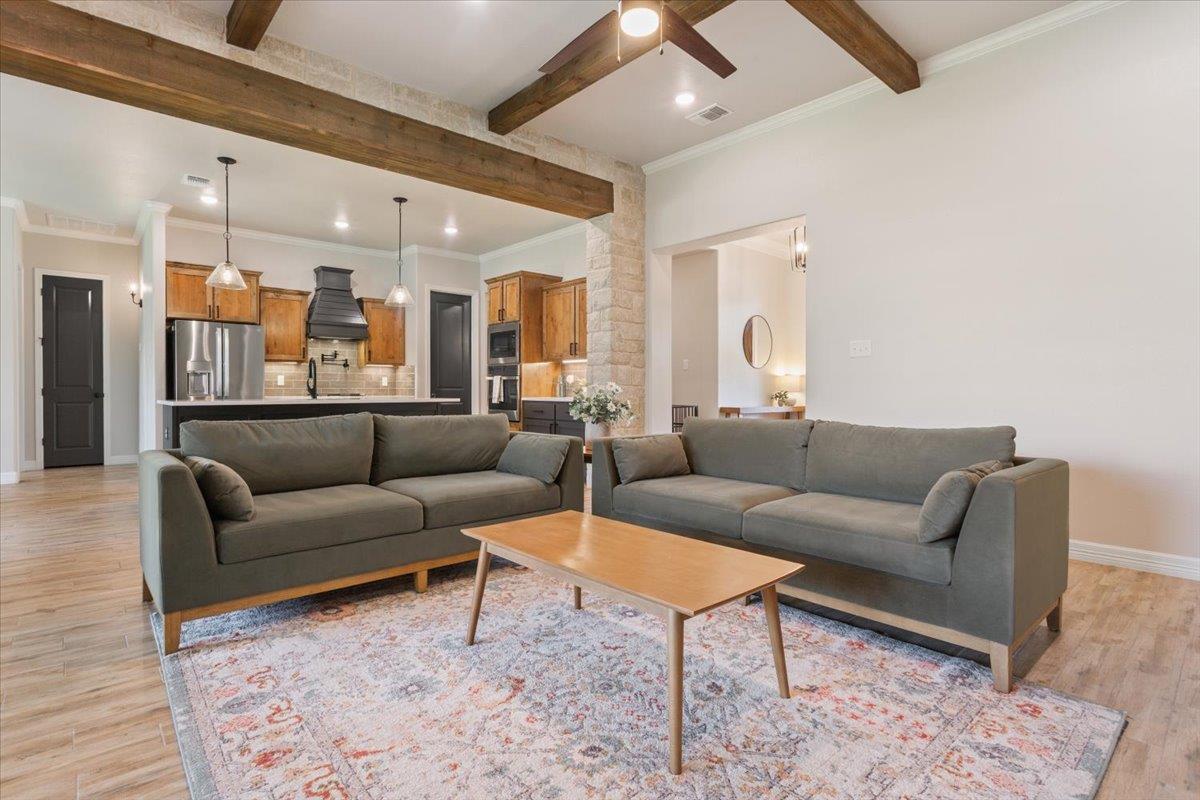 5017 Bella Charca PKWY