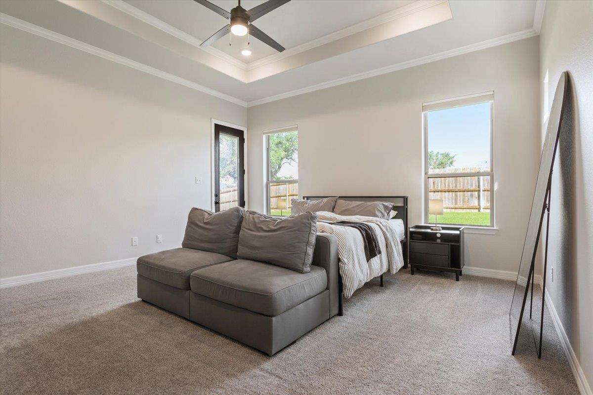 5017 Bella Charca PKWY