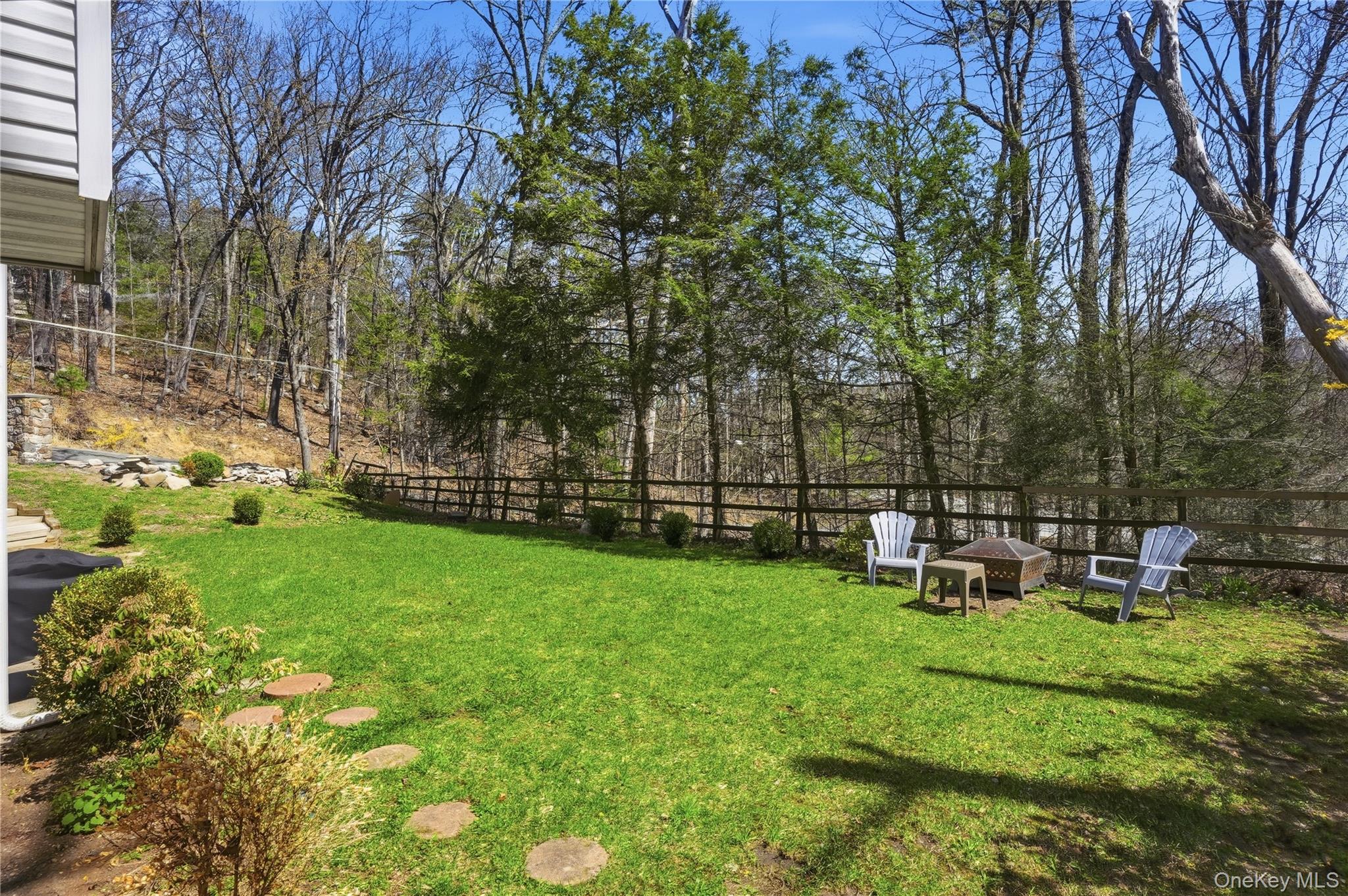 9 Rustic Hills Road
