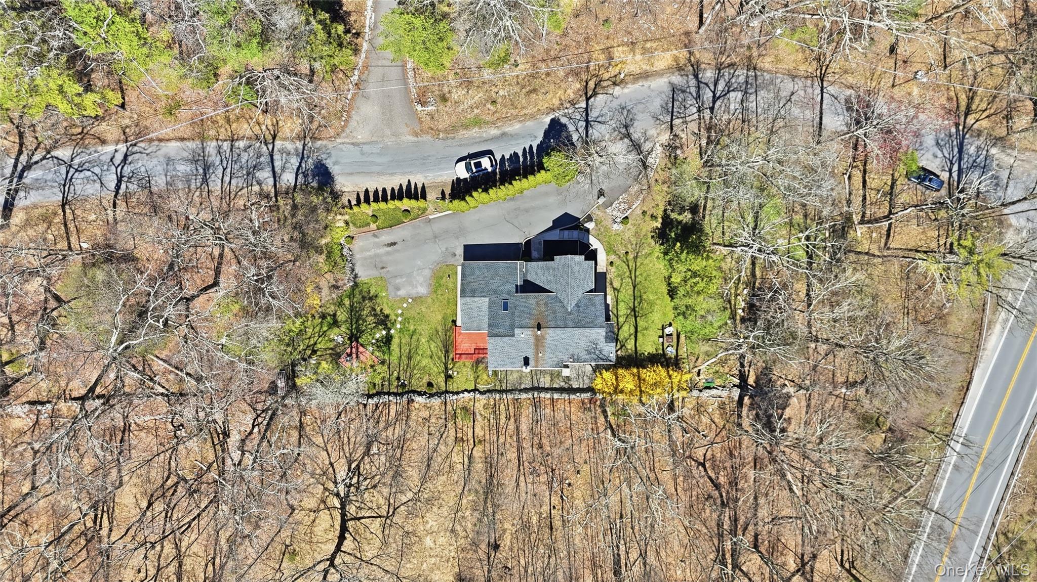9 Rustic Hills Road