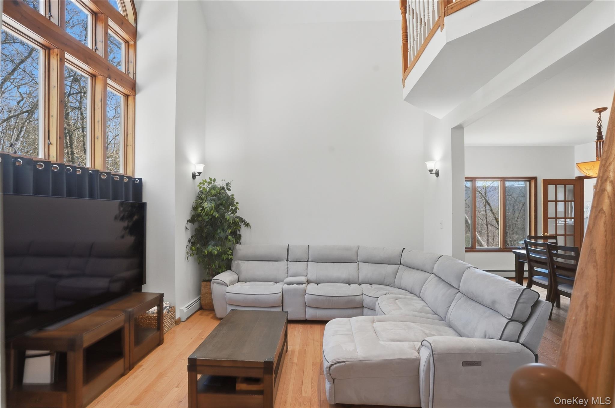 9 Rustic Hills Road