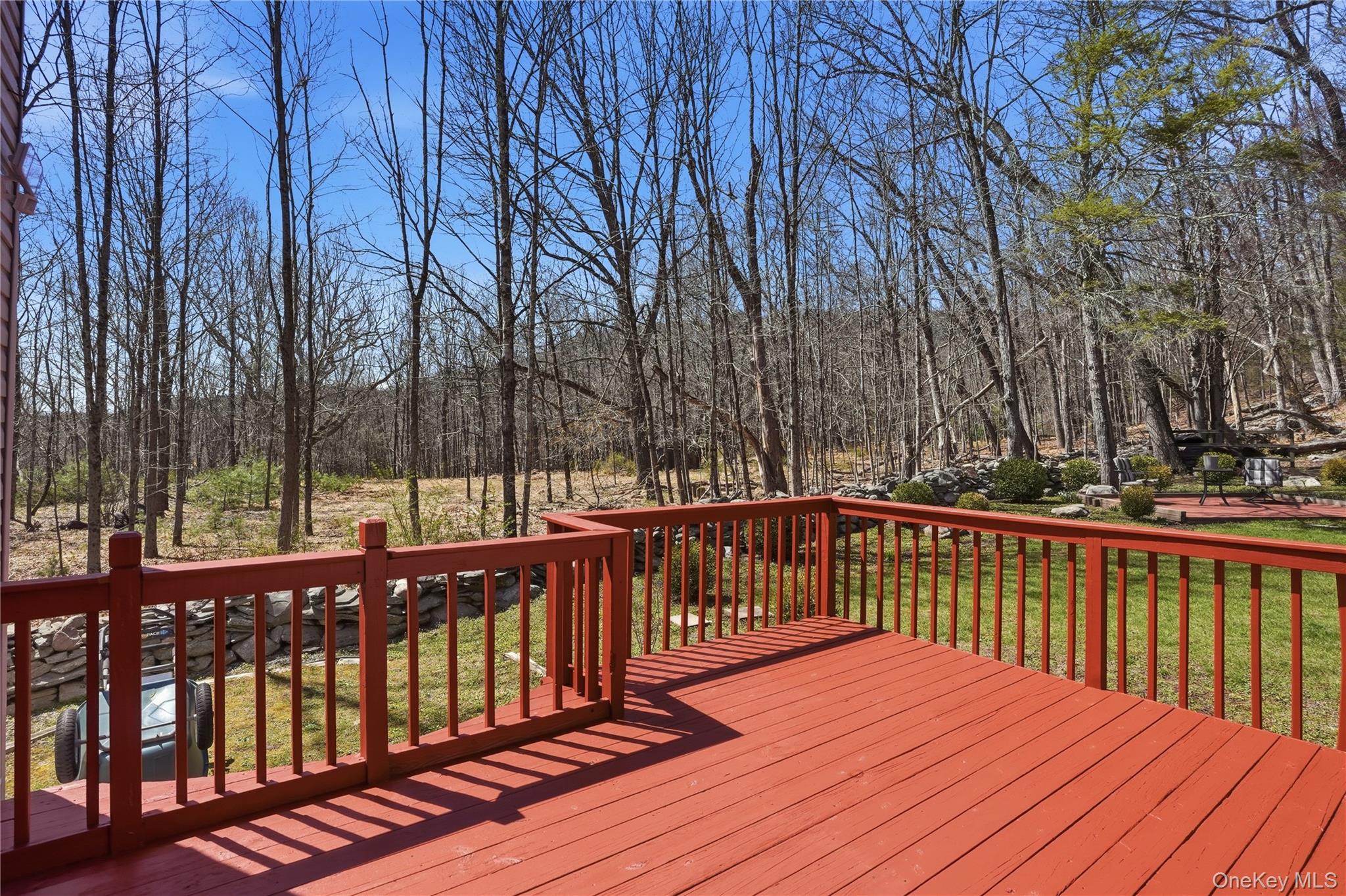 9 Rustic Hills Road