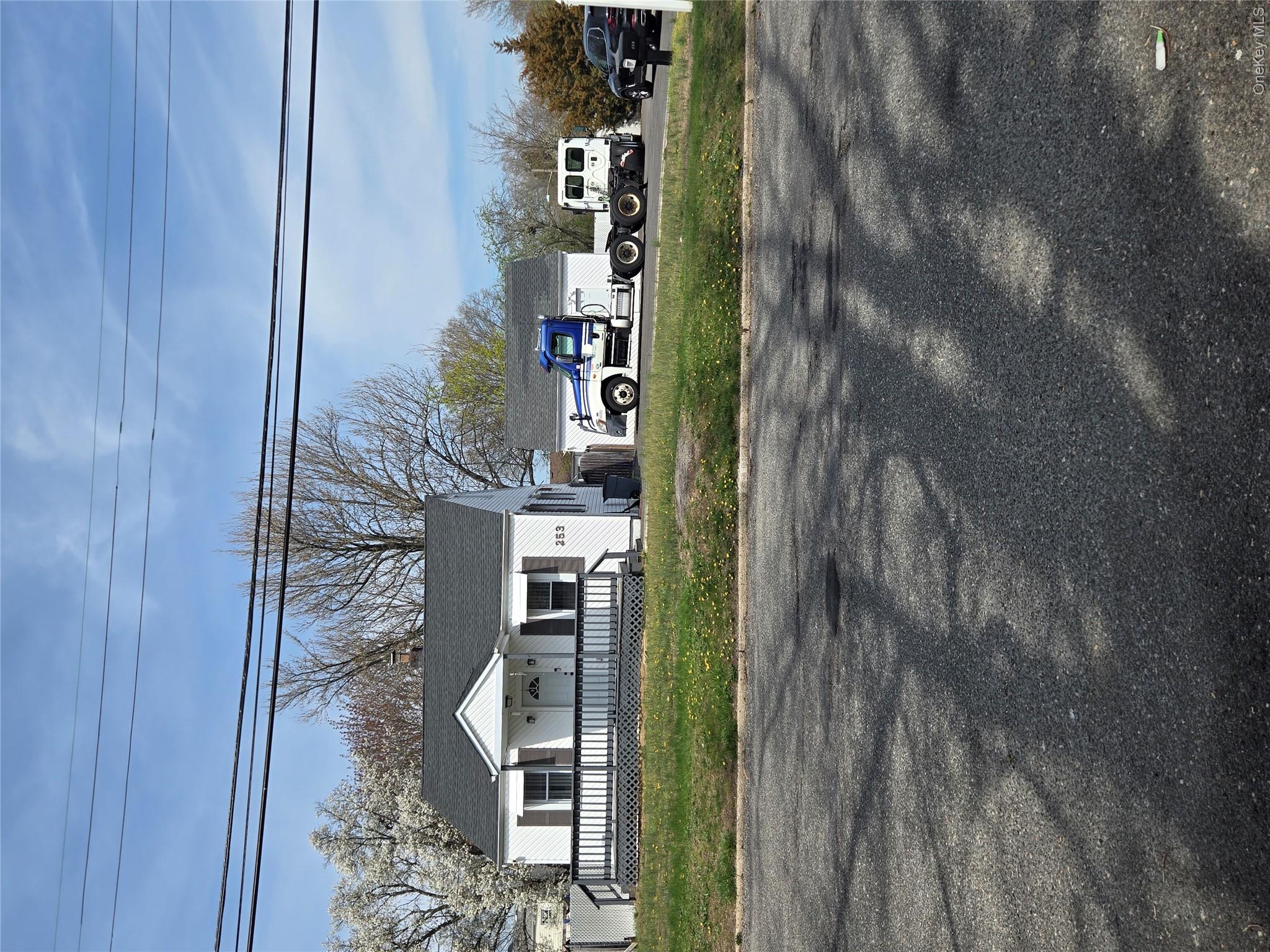 253 Peterson Street