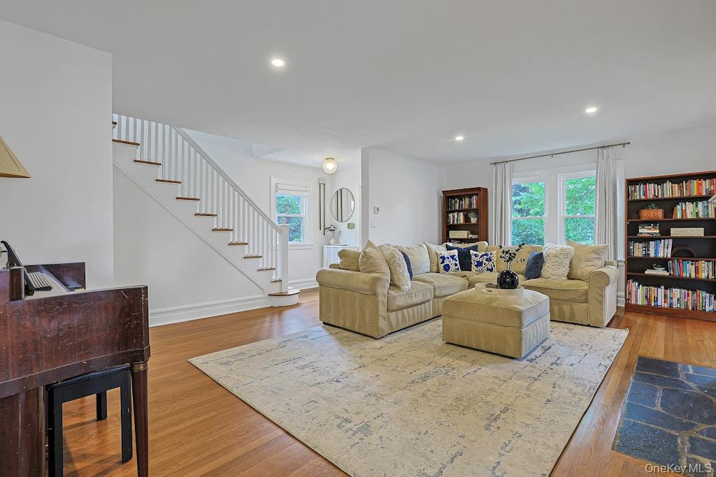 541 Second Avenue