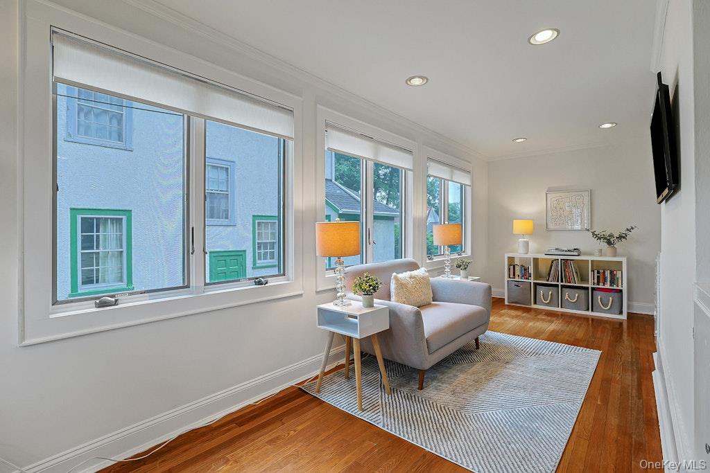 541 Second Avenue
