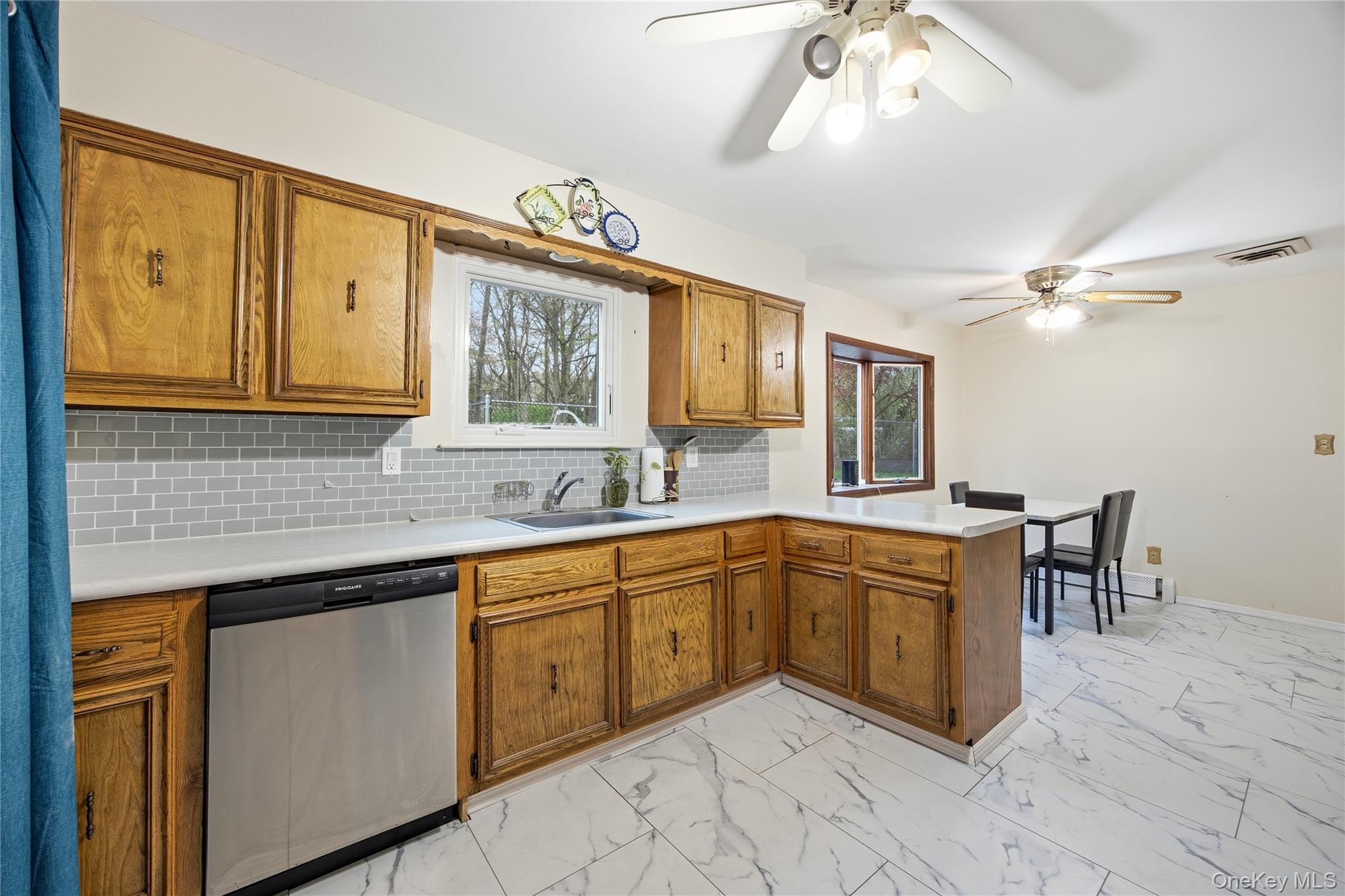 27 Millbury Lane