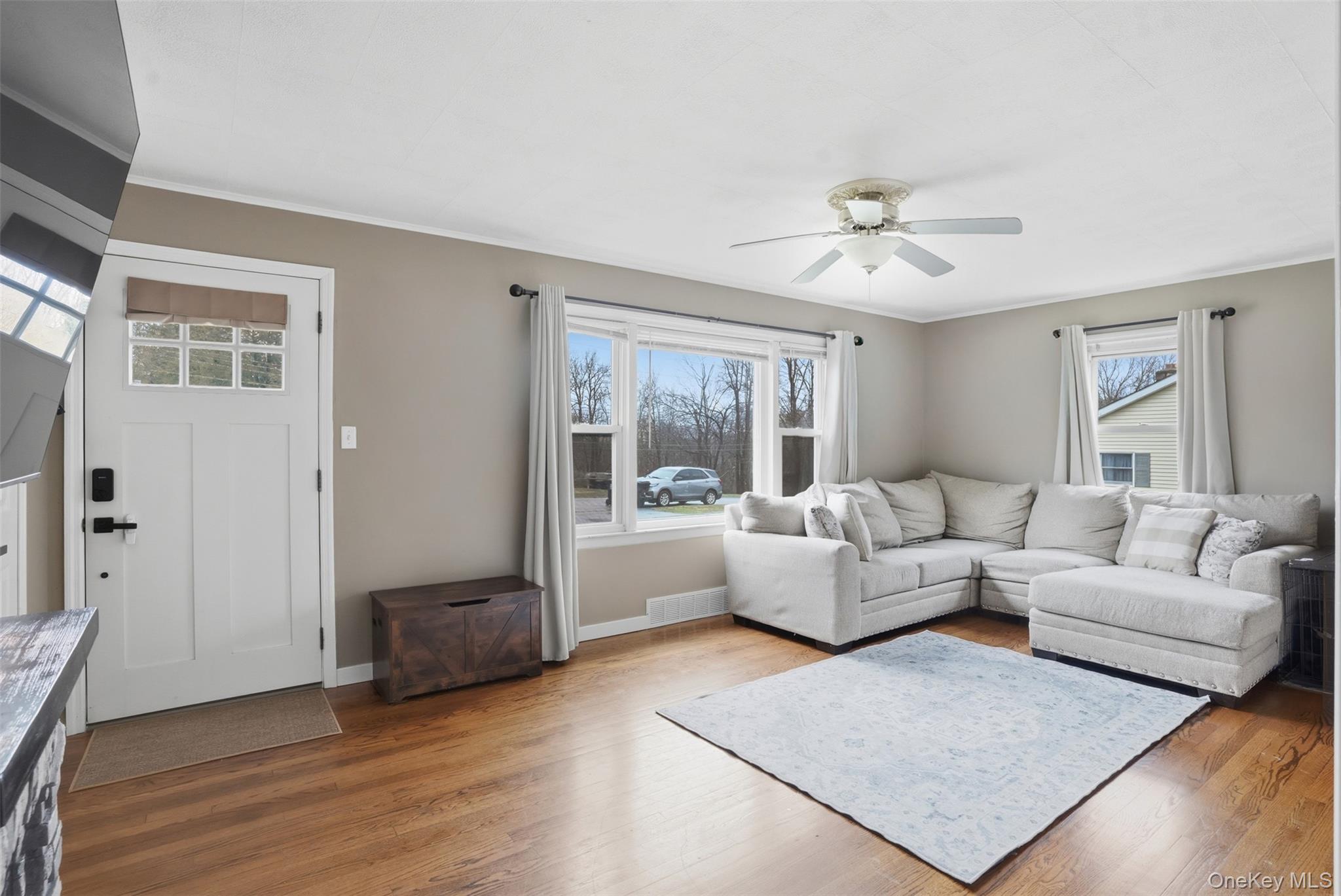19 Reservoir Avenue