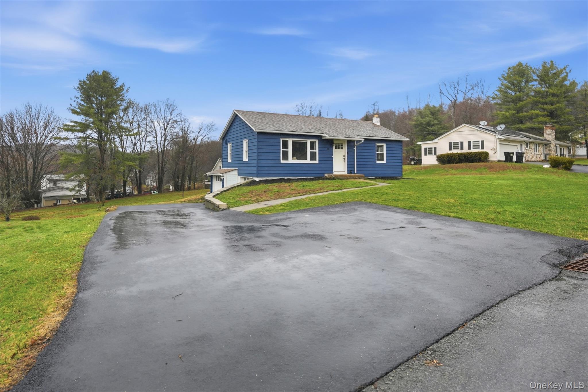 19 Reservoir Avenue