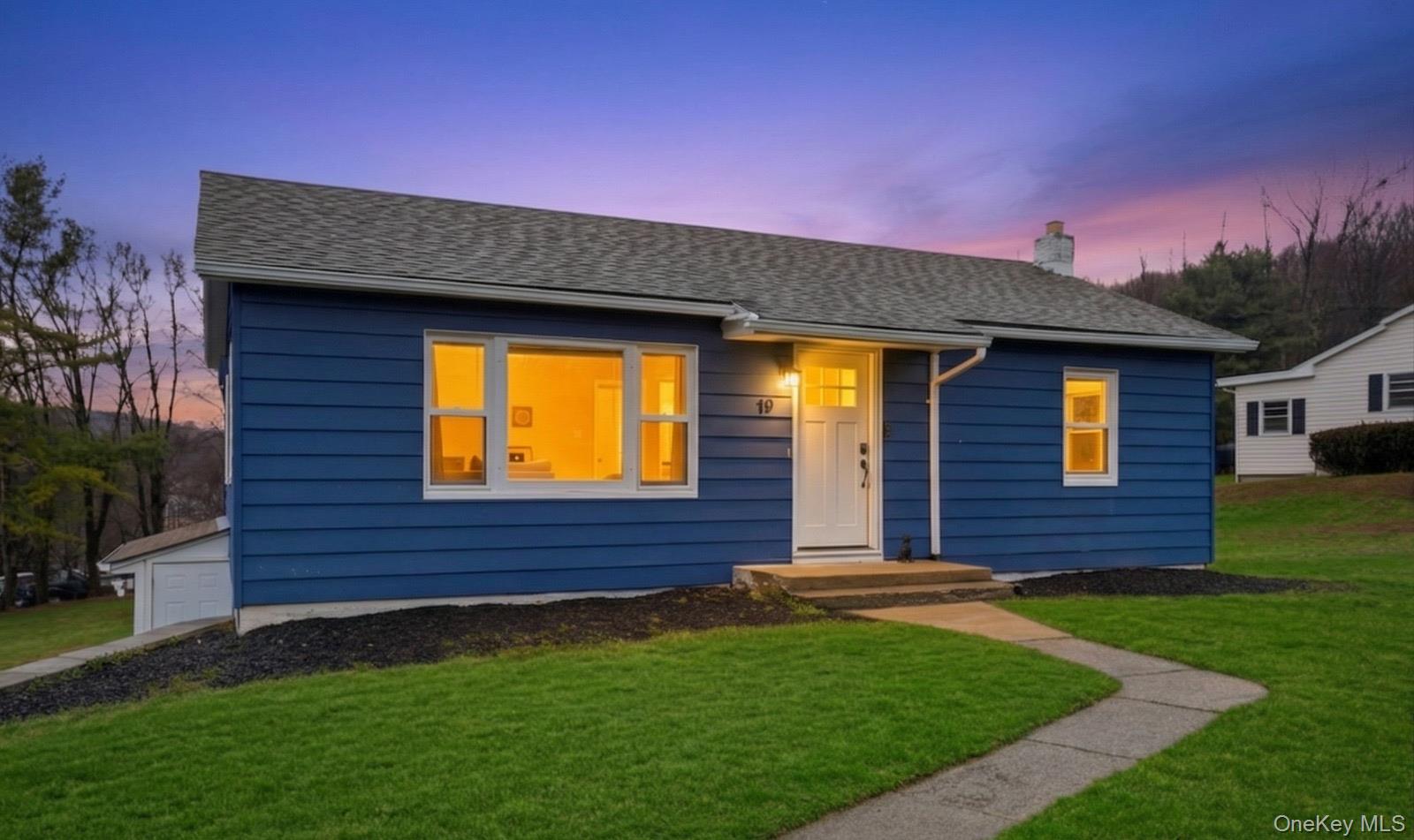 19 Reservoir Avenue