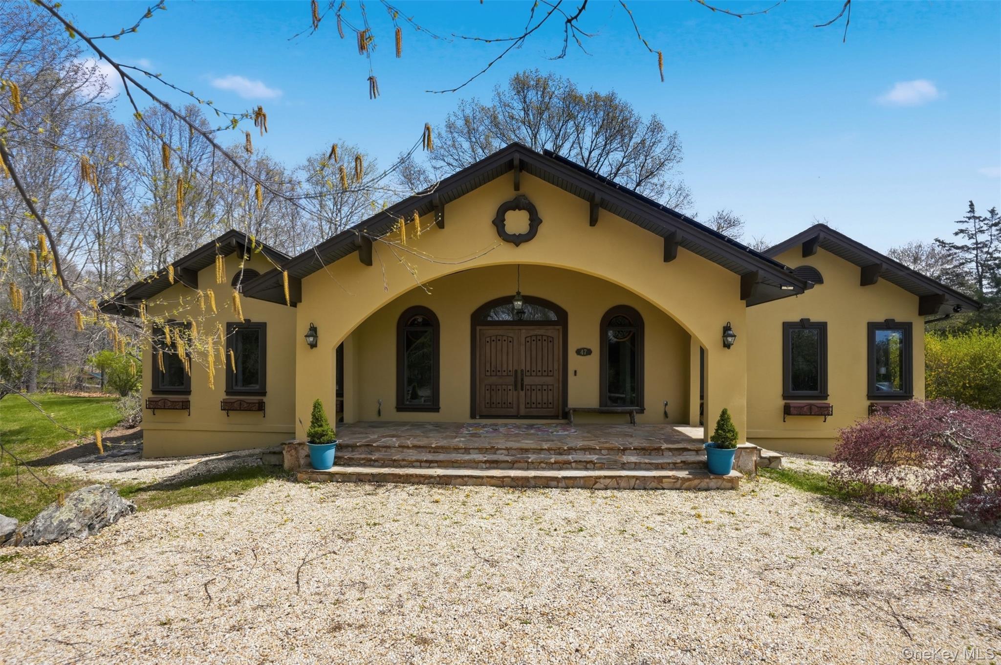 47 Willow Drive