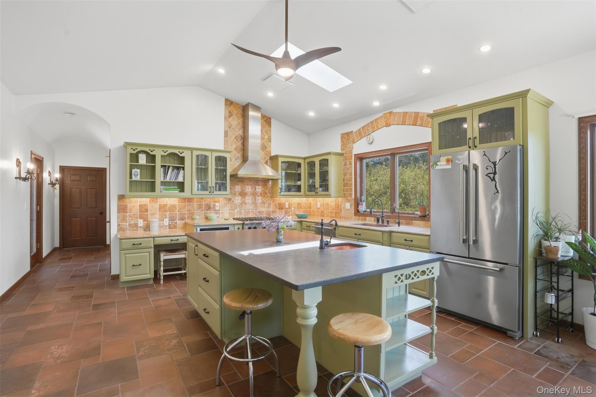47 Willow Drive
