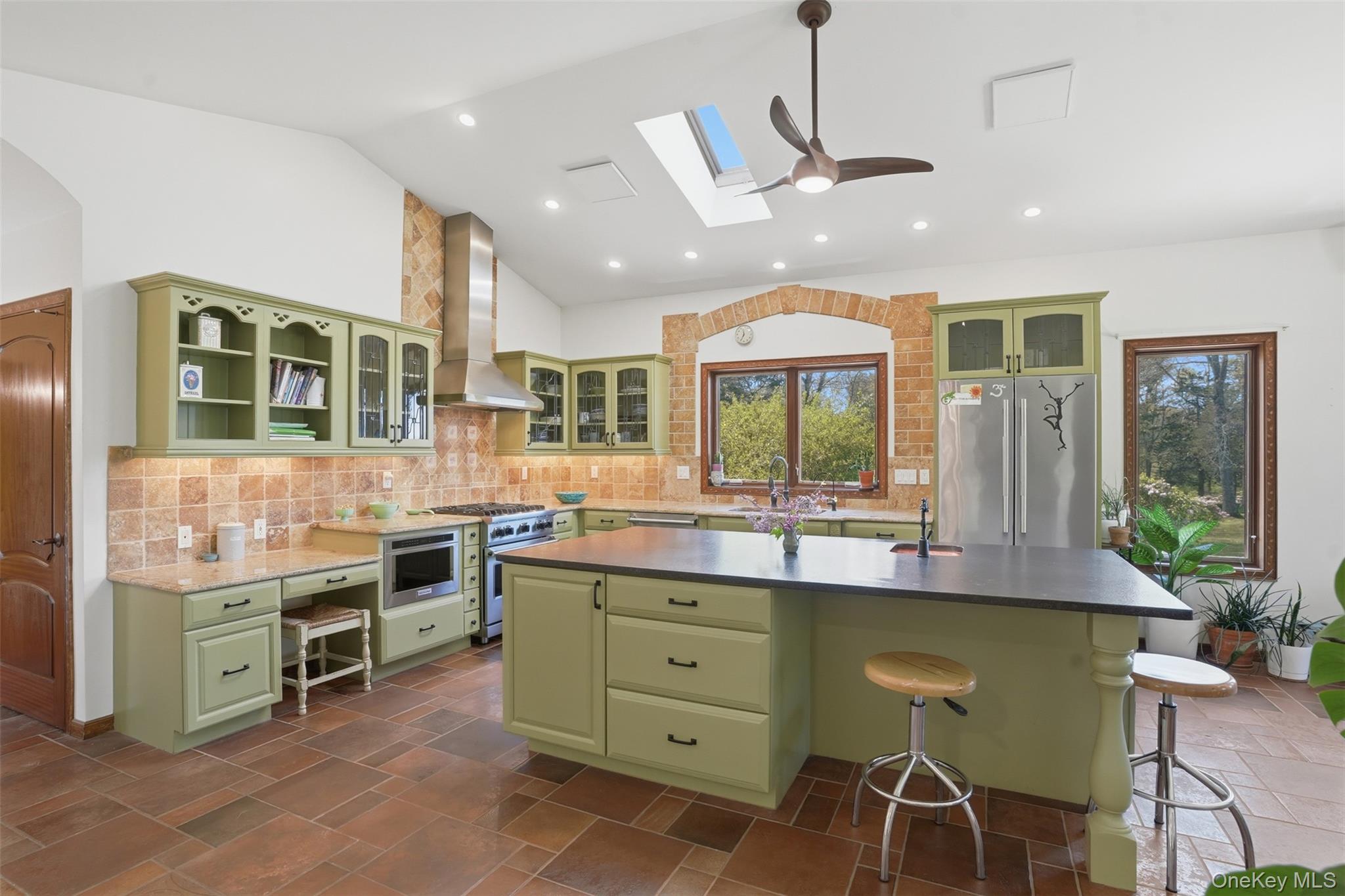 47 Willow Drive