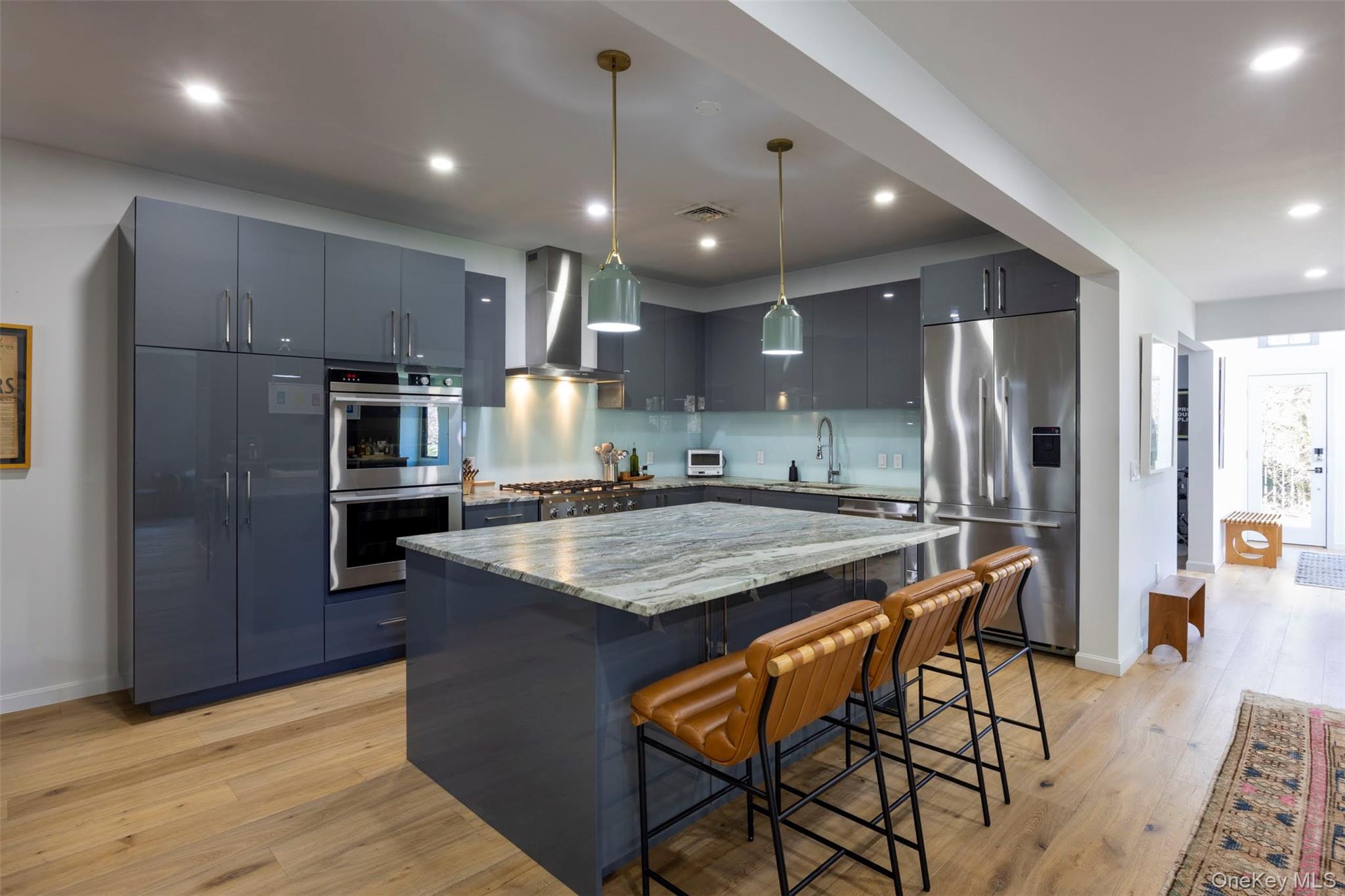 15-17 Broadview Road