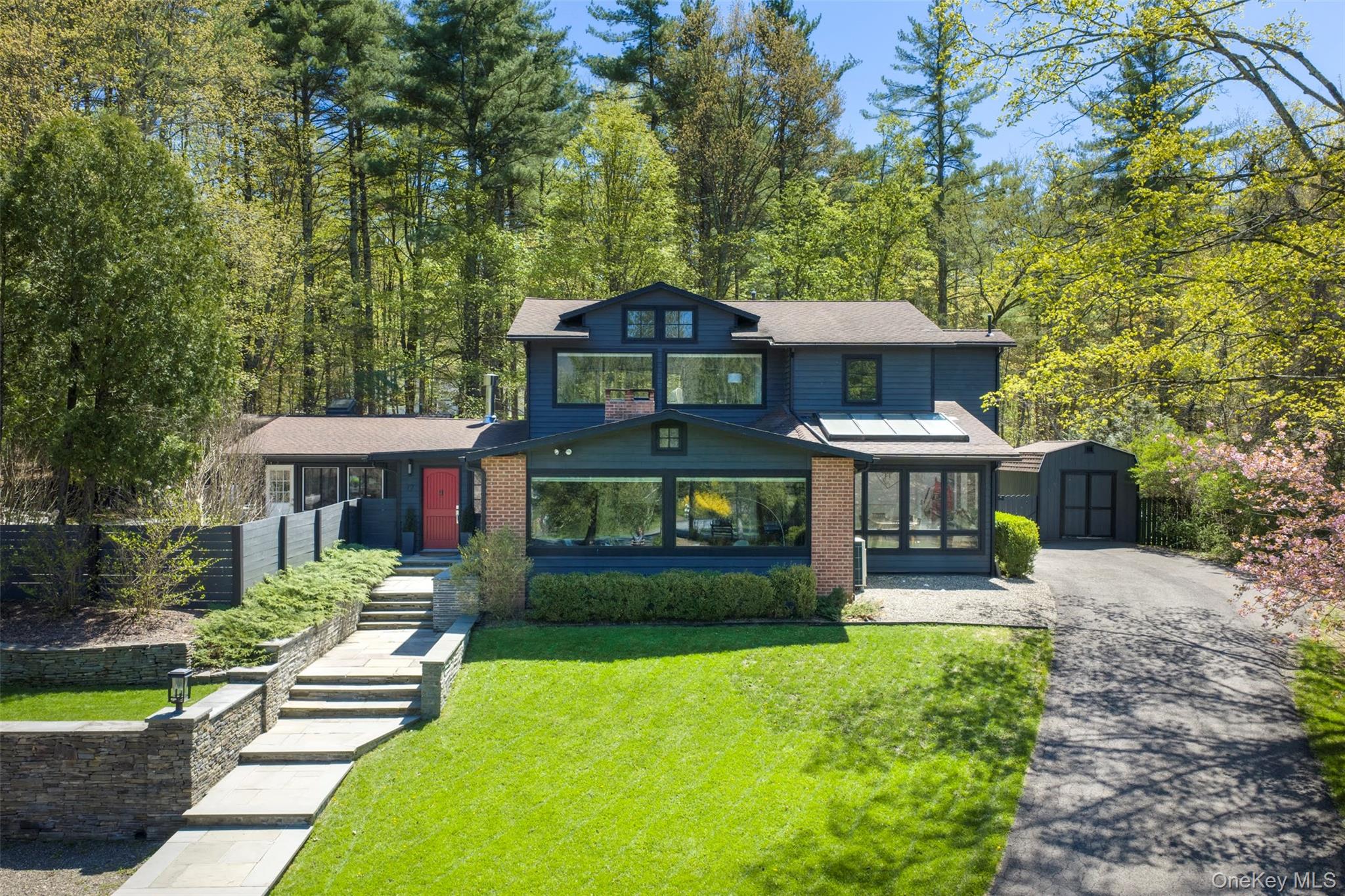 15-17 Broadview Road