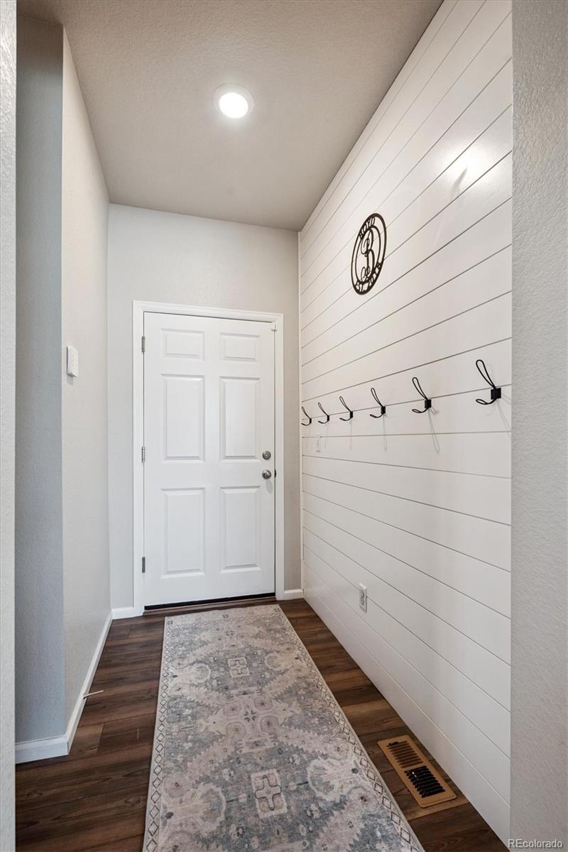 2758 Shikra Place