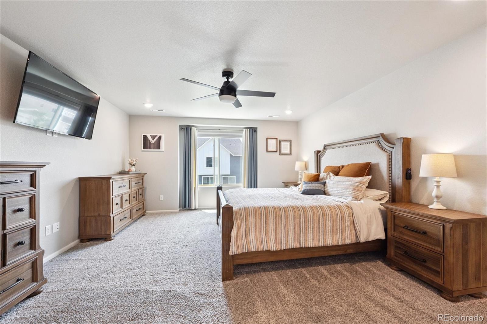 2758 Shikra Place