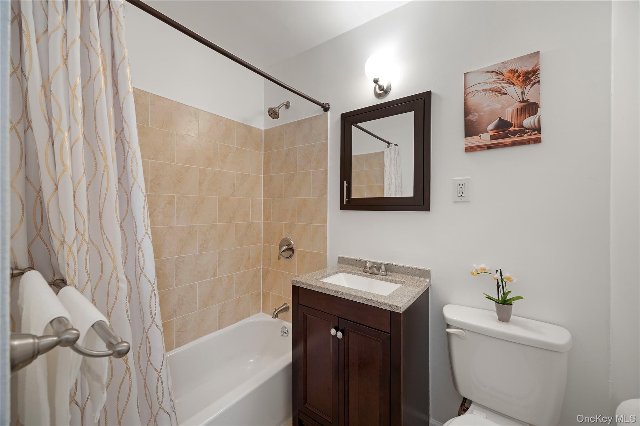 400 Cozine Avenue Unit: 5E