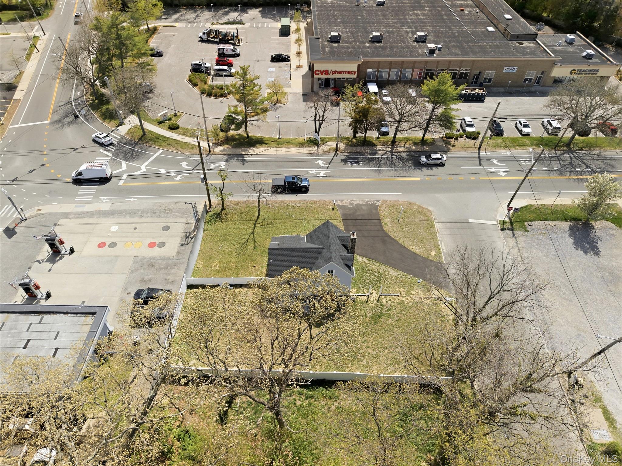 749 E Main Street